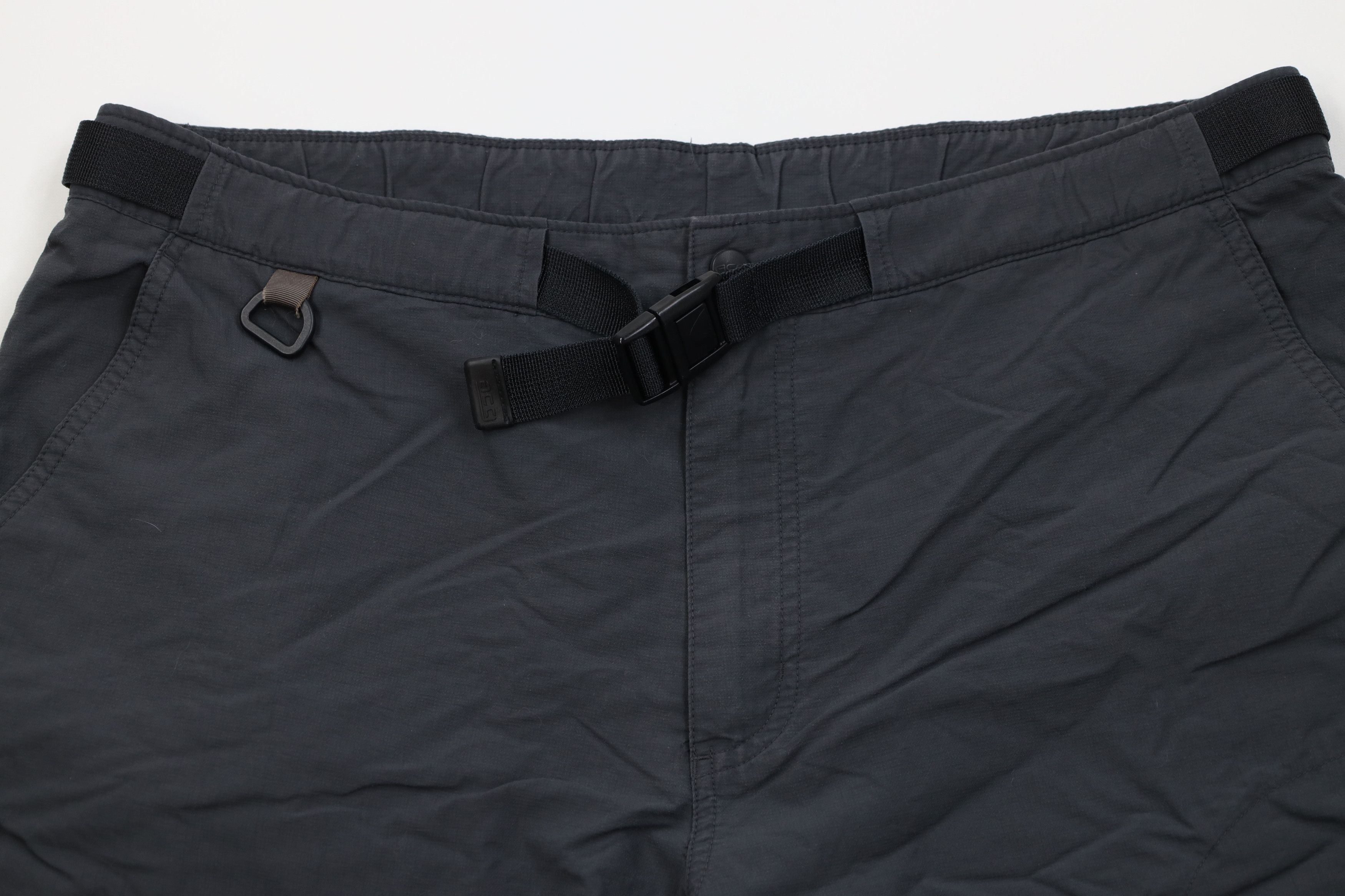 Nike Vintage Nike ACG Mini Swoosh Belted Trekking Hiking Shorts Size US 36 / EU 52 - 2 Thumbnail