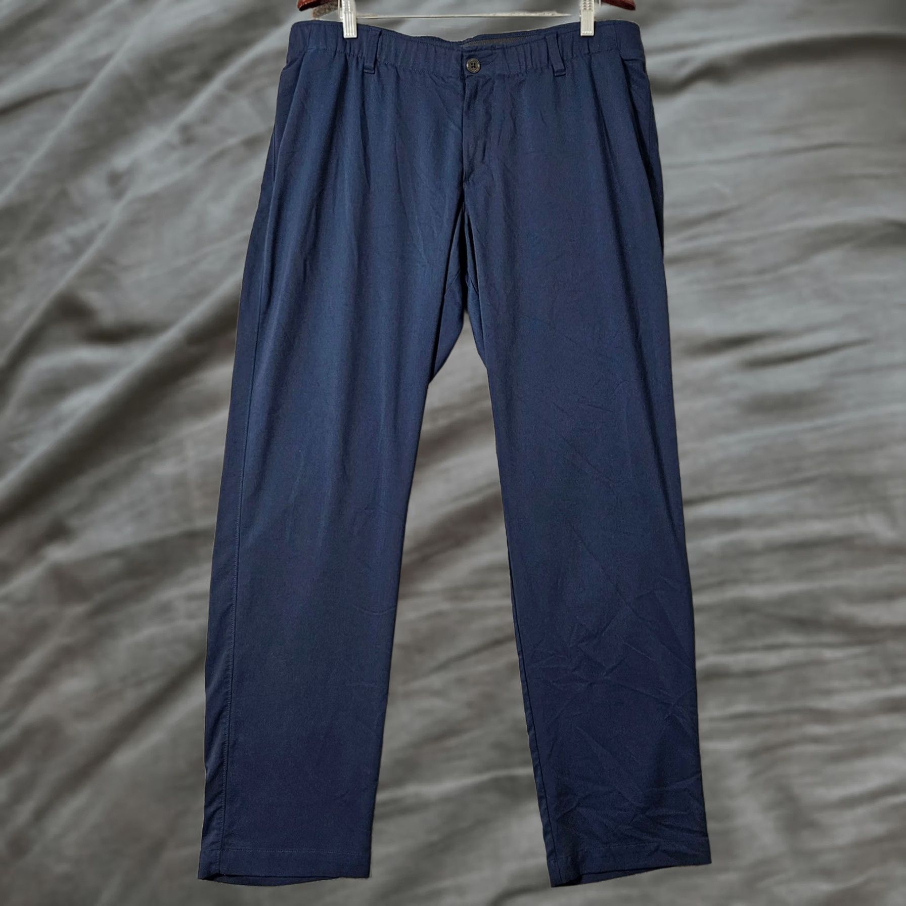 Under Armour Under Armour Pants Mens 40x32 Blue Golf Performance Stretch Chino Tapered Shirt Size US 40 / EU 56 - 1 Thumbnail