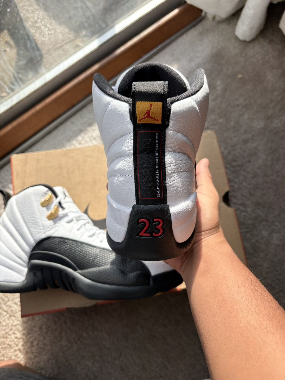 Jordan Brand Jordan 12 taxis Size US 8.5 / EU 41-42 - 5 Thumbnail