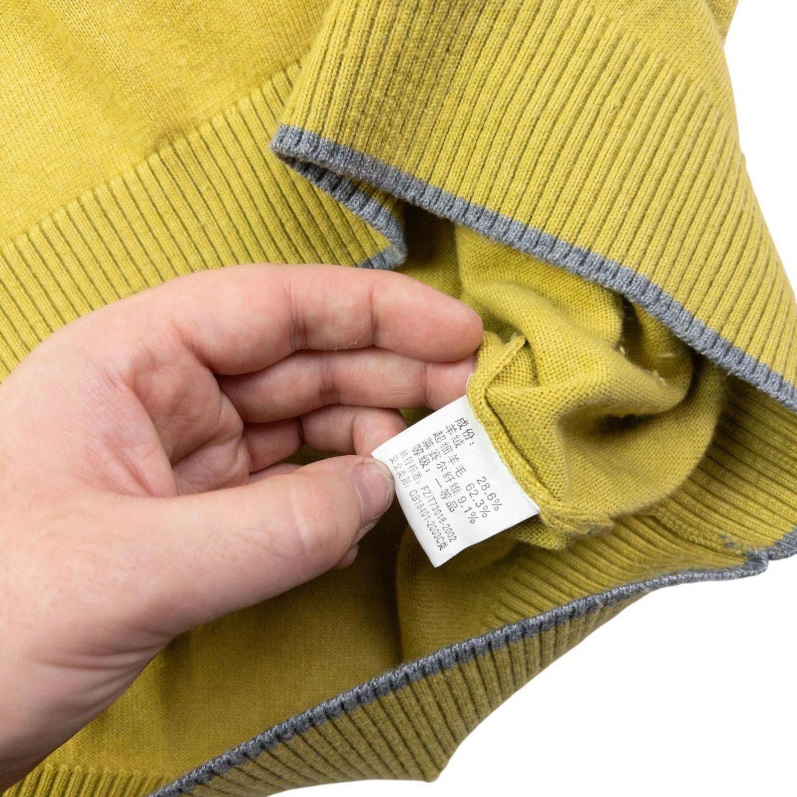 Burberry Vintage Burberry Sweater Vest Size S Size US S / EU 44-46 / 1 - 7 Thumbnail