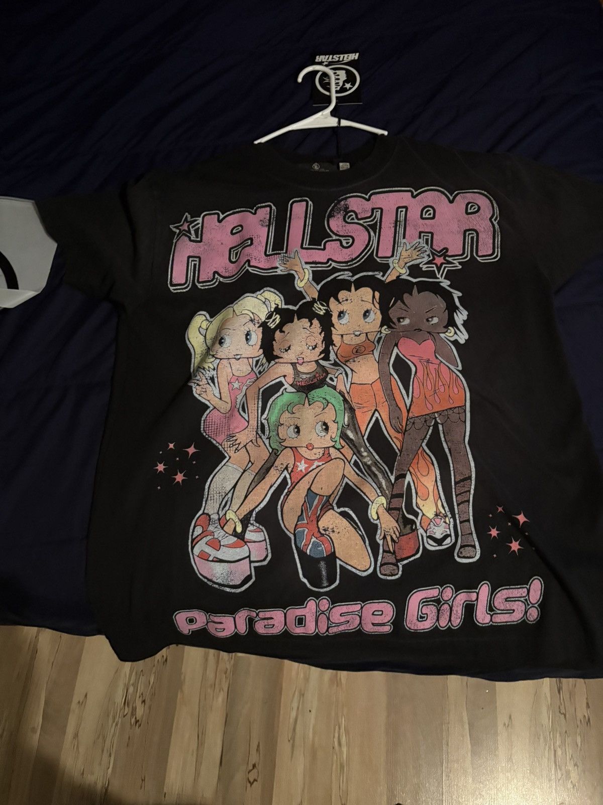 HELLSTAR Paradise girls hellstar tee TAP AUTH Size US S / EU 44-46 / 1 - 1 Thumbnail
