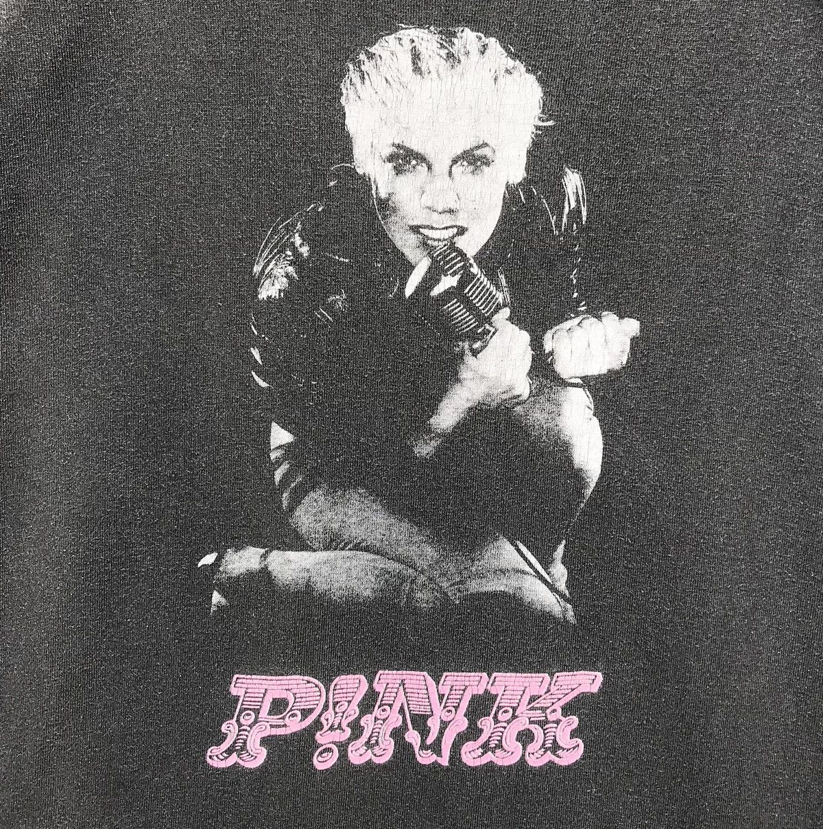 Band Tees Vintage Pink American Singer Songwriter Tee Sun Faded Size US S / EU 44-46 / 1 - 12 Thumbnail