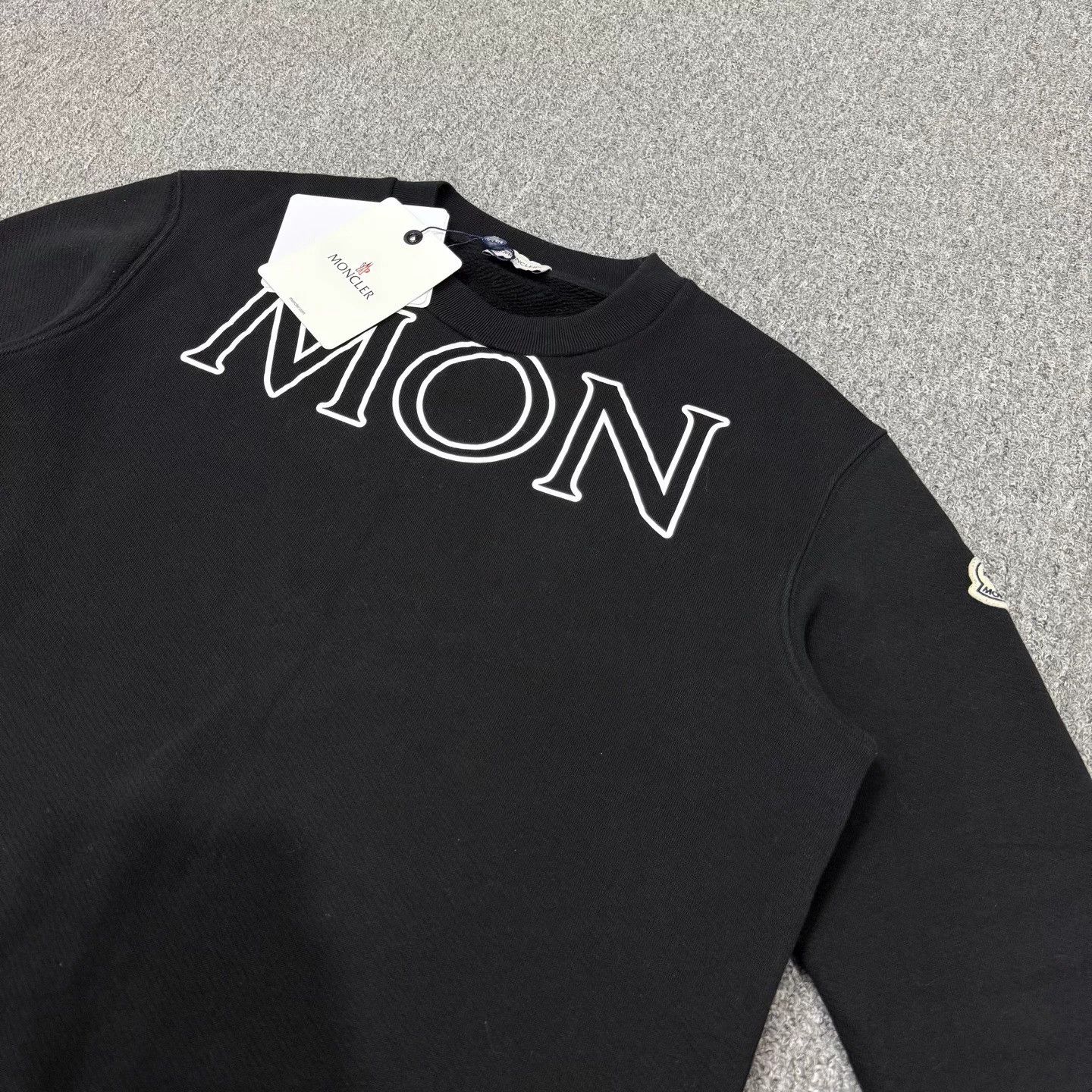 Moncler Moncler black logo sweatshirt S Size US M / EU 48-50 / 2 - 3 Thumbnail