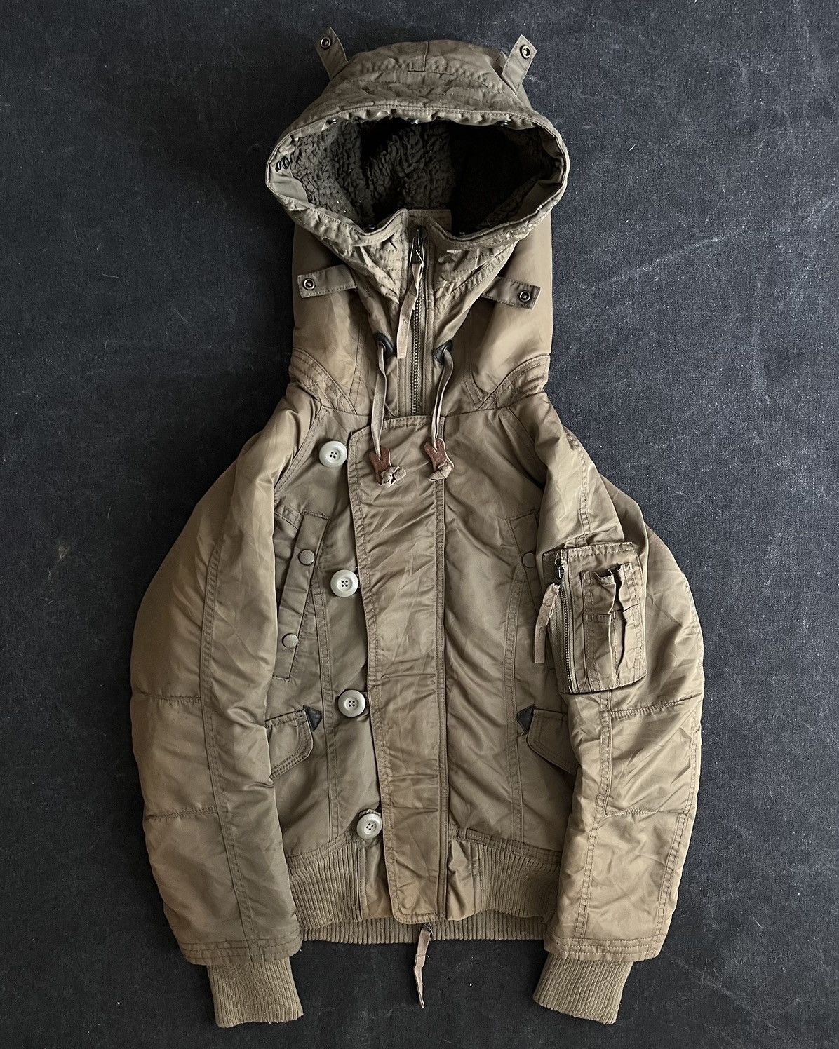 Japanese Brand G.O.A fur hooded bomber Size US S / EU 44-46 / 1 - 3 Thumbnail