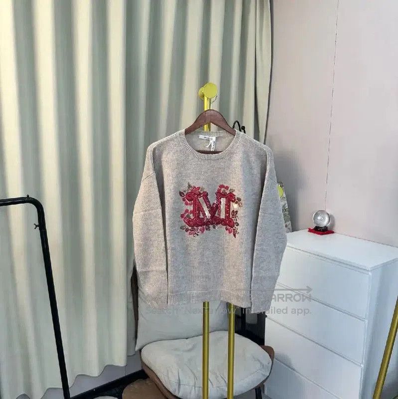 Max Mara MaxMara Gray Wool Sweater for Women . Size M / US 6-8 / IT 42-44 - 1 Thumbnail
