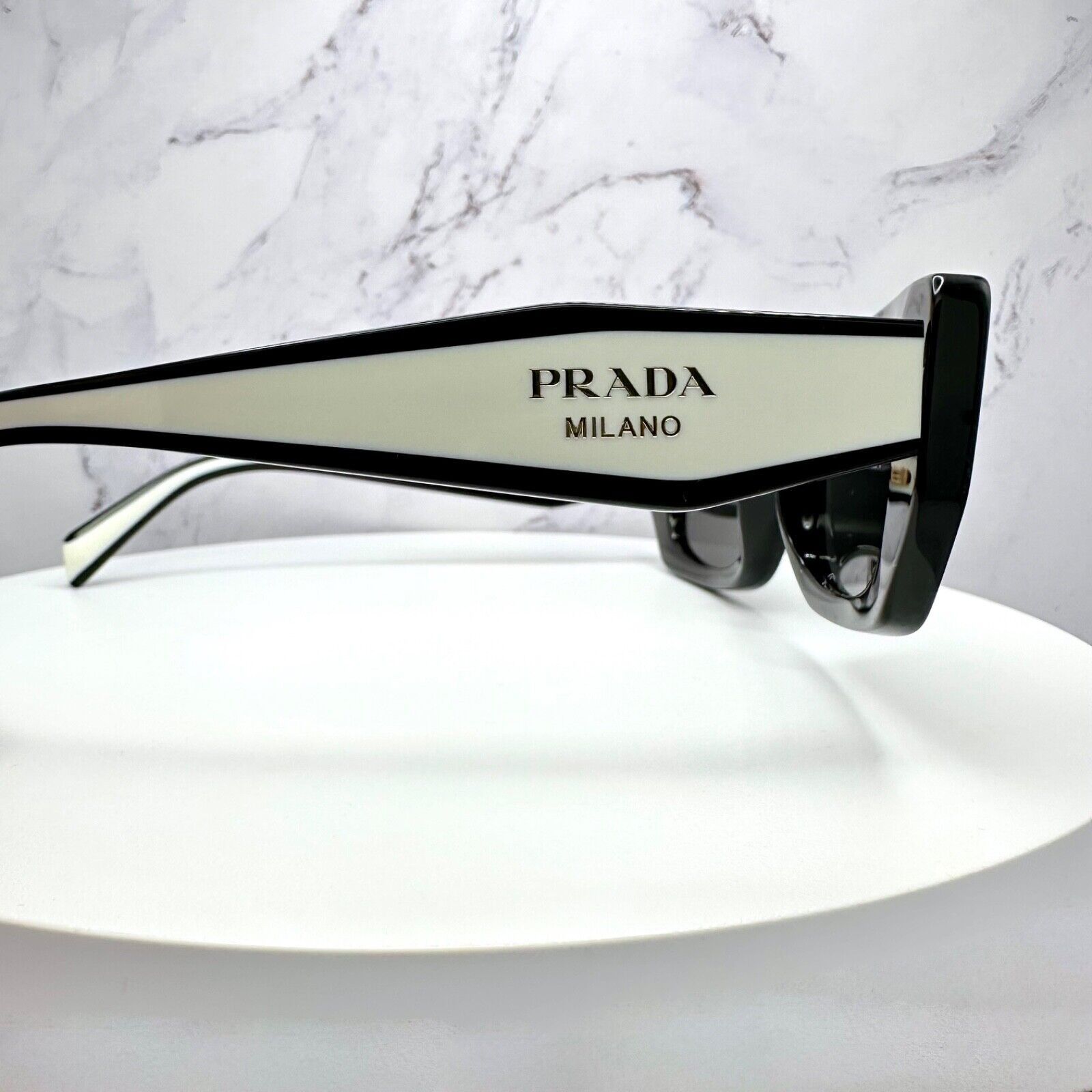 Prada New PRADA Sunglasses Logo Black & White Gold Metallic Logo Size ONE SIZE - 14 Thumbnail