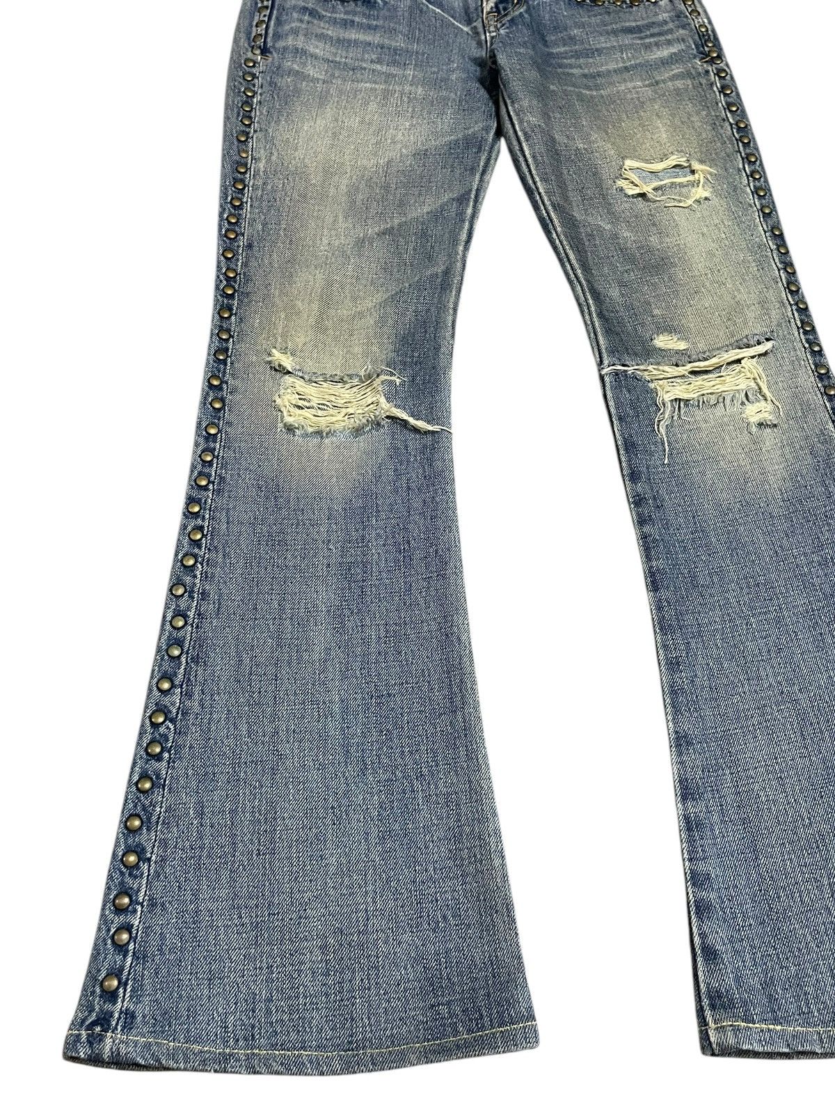 If Six Was Nine Vintage Japanese Crazy Rivet Mad Punk Distressed Flare Jeans Size 30" / US 8 / IT 44 - 5 Thumbnail