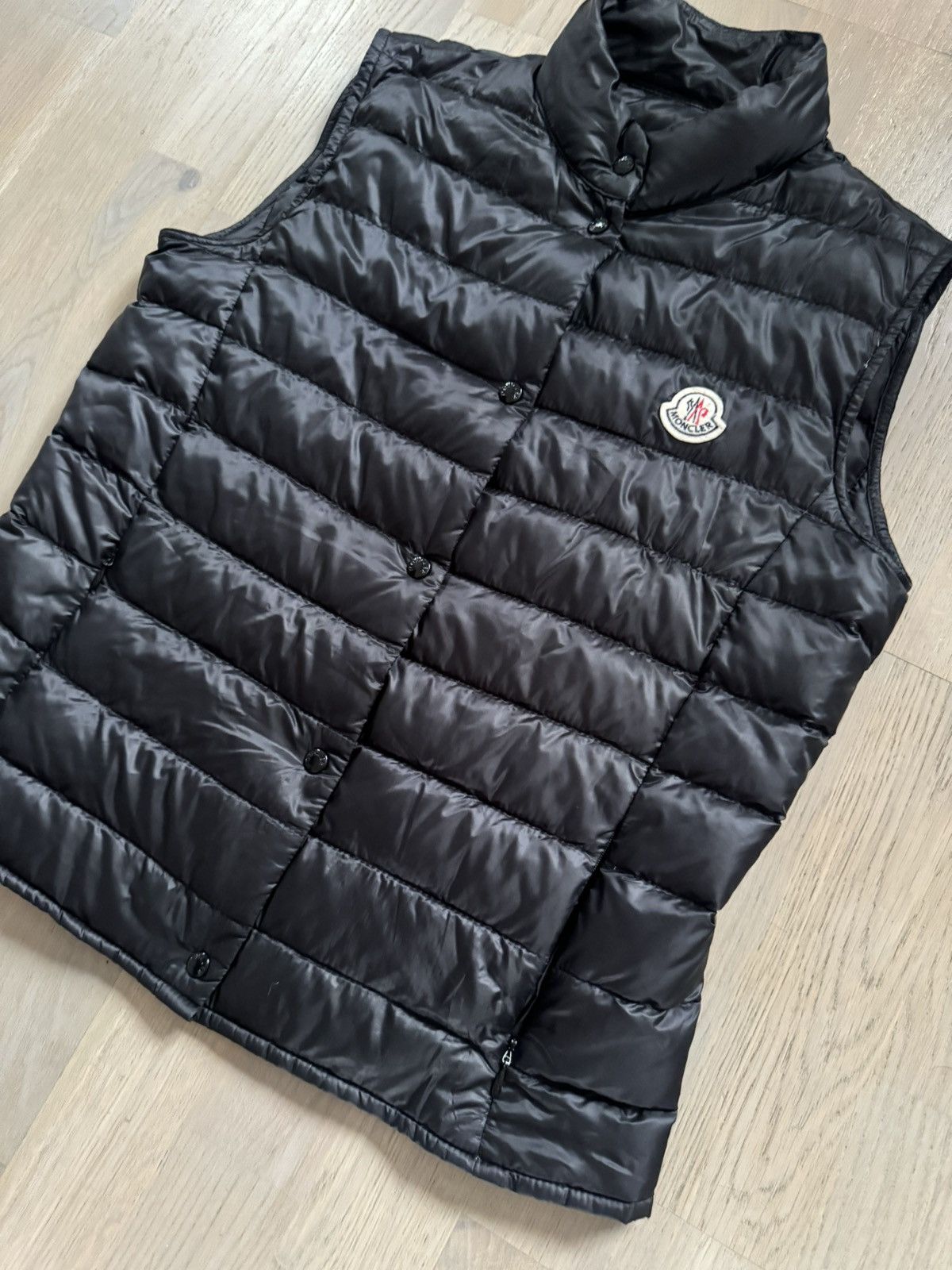 Moncler MONCLER “LIANE” ladies gilet REAL SIZES IN PHOTOS BY TAPE Size S / US 4 / IT 40 - 1 Thumbnail