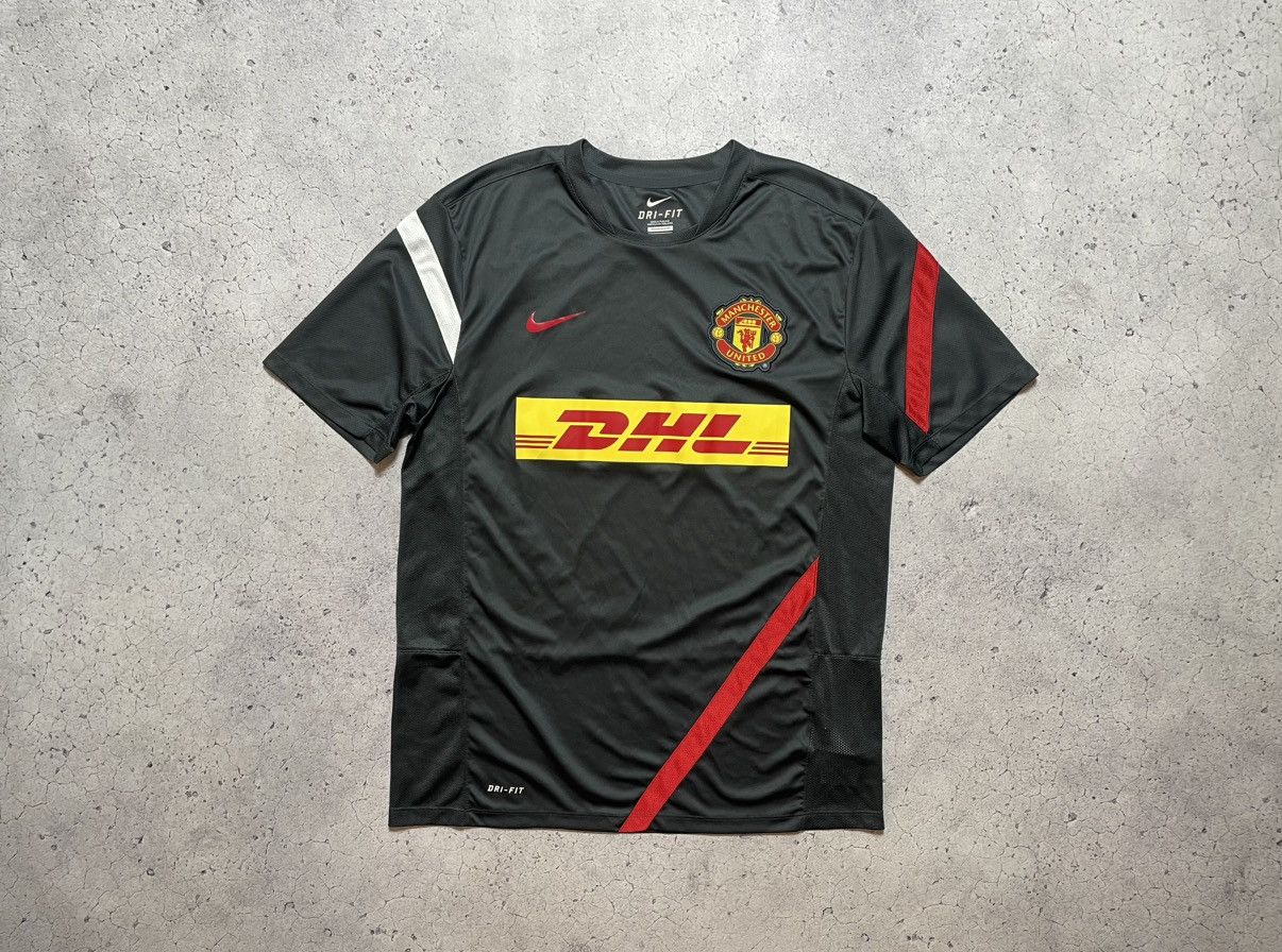 Vintage Nike FC Manchester United Football Jersey DHl 2011