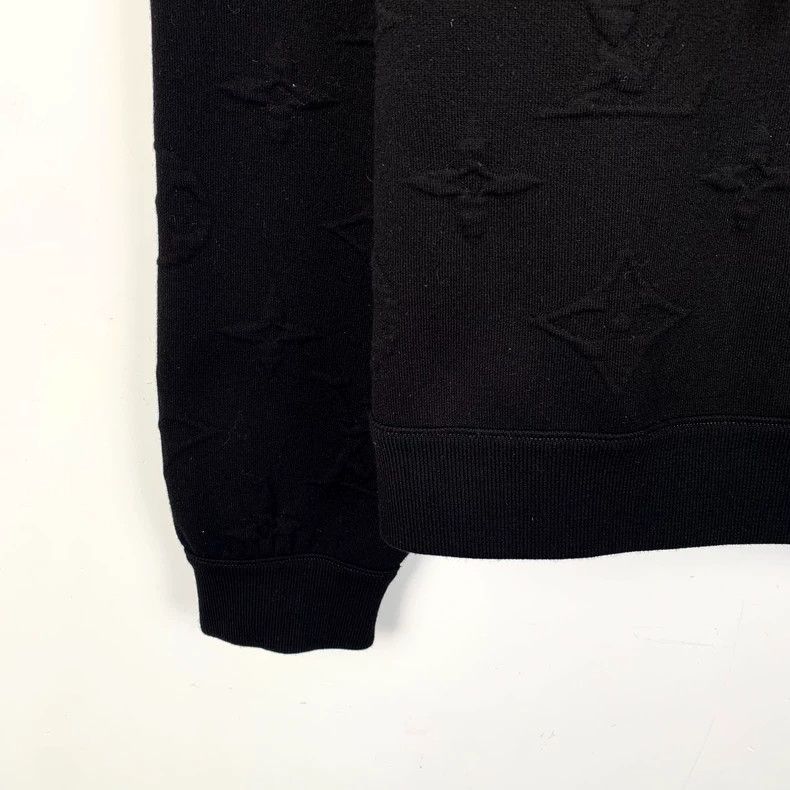 Louis Vuitton Louis Vuitton 25 black logo embossed dark full print cotto Size S / US 4 / IT 40 - 5 Thumbnail