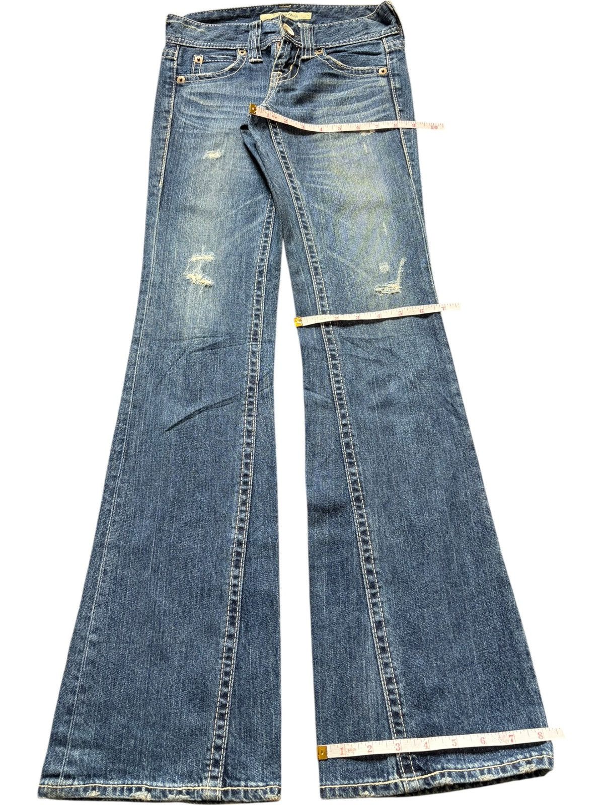 Uniqlo Vintage Uniqlo Blue Wash Distressed Flare Jeans Size 26" / US 2 / IT 38 - 8 Thumbnail