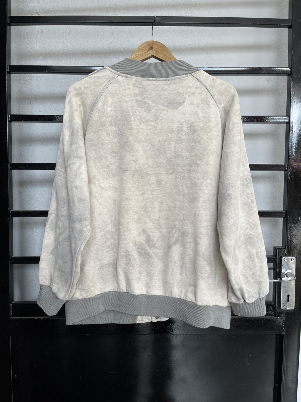 Good Enough Vintage Bleach Distressed Gdeh Hiroshi Fujiwara Size US L / EU 52-54 / 3 - 2 Thumbnail