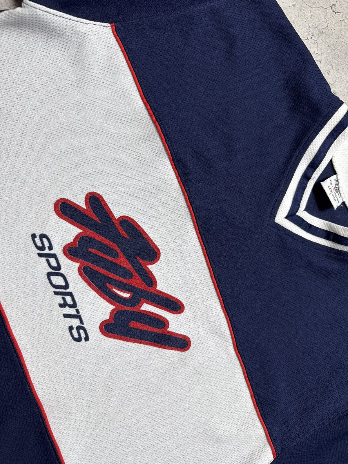 Fubu Fubu Sports Vintage Jersey T-Shirt Big Logo Size US L / EU 52-54 / 3 - 6 Thumbnail