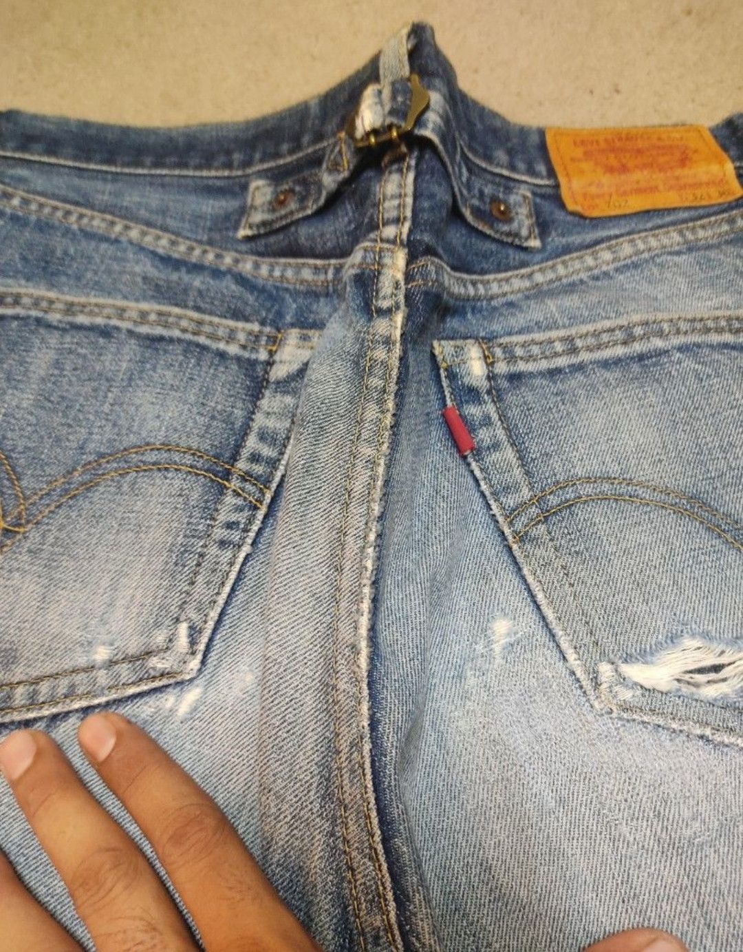 Levi's Vintage Clothing Vintage Levis 702 distressed buckle back Jeans Size US 32 / EU 48 - 10 Thumbnail