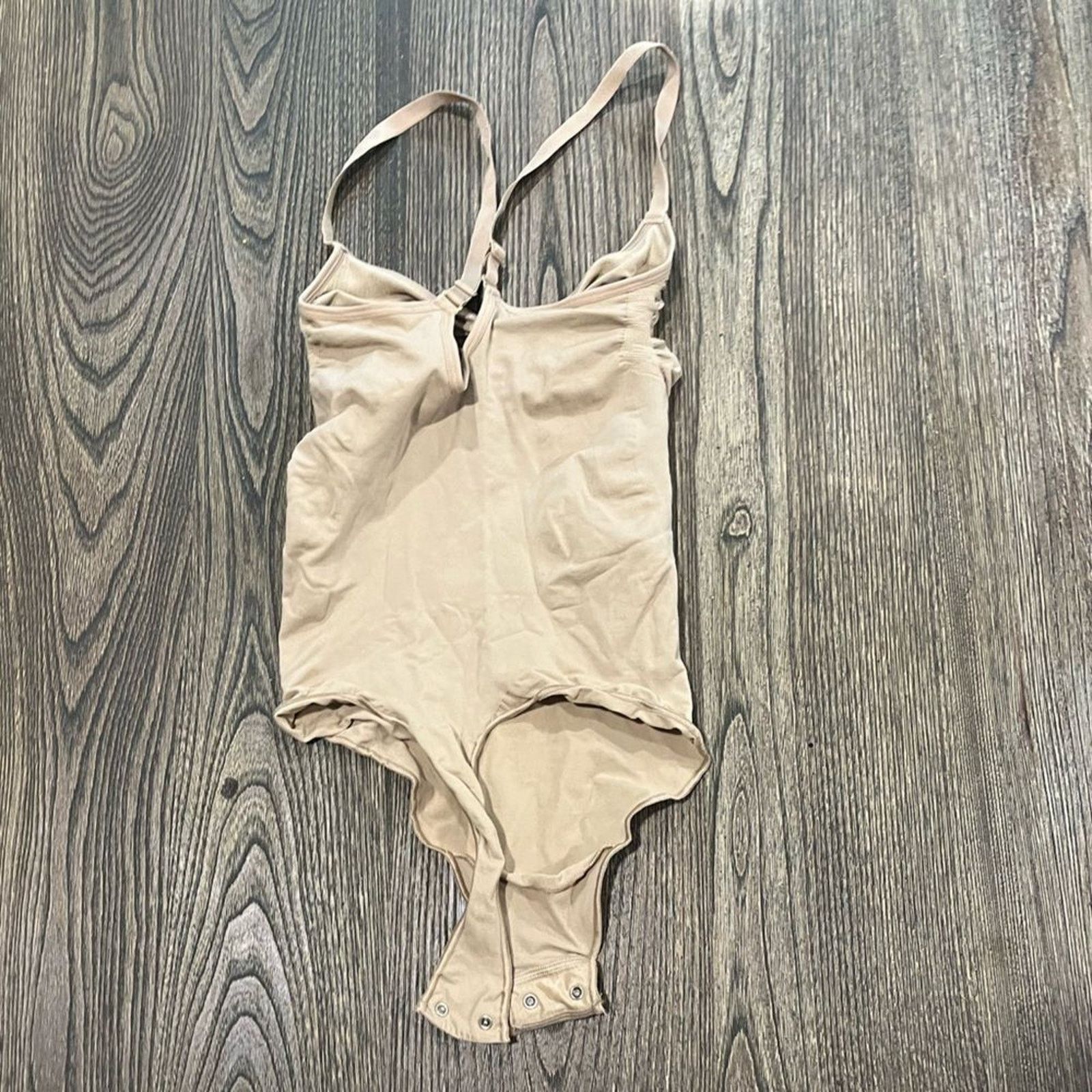 SKIMS NWOT Skims Shapewear Seamless Sculpt Brief Thong Bodysuit XL Size XL / US 12-14 / IT 48-50 - 4 Thumbnail