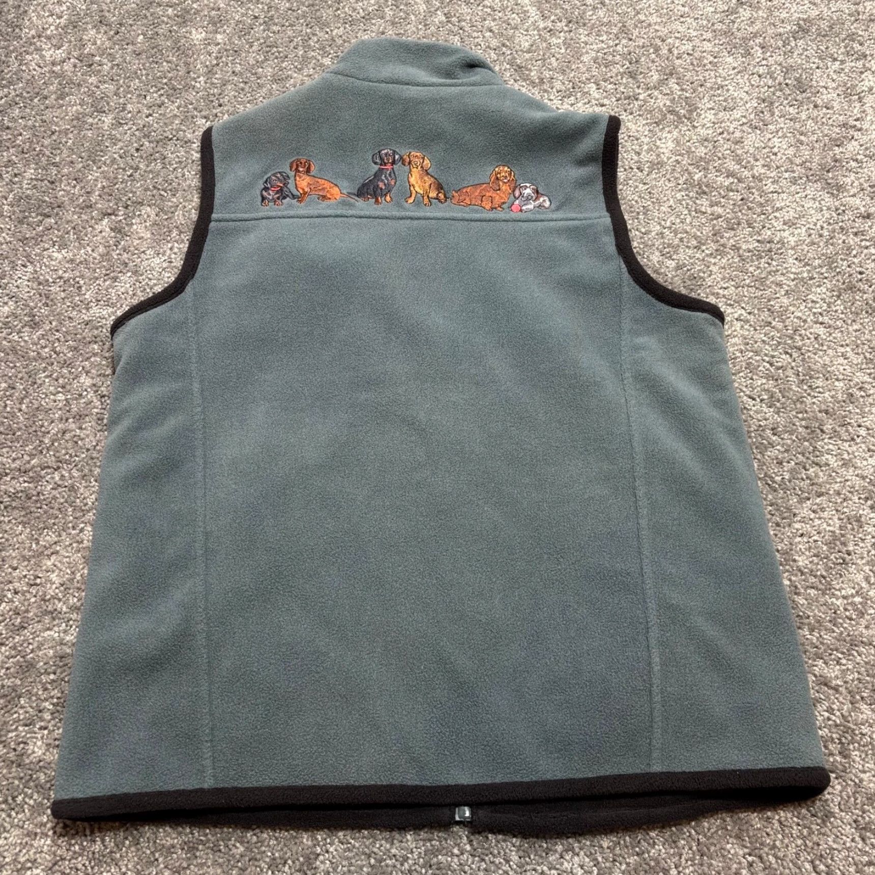 Vintage Dog Mom Vest Womens Medium Blue Reversible Embroidered Zip Pockets Charms Vest Women Blue Dog Theme Reversible Embroidered Zip Pockets Size M / US 6-8 / IT 42-44 - 4 Thumbnail