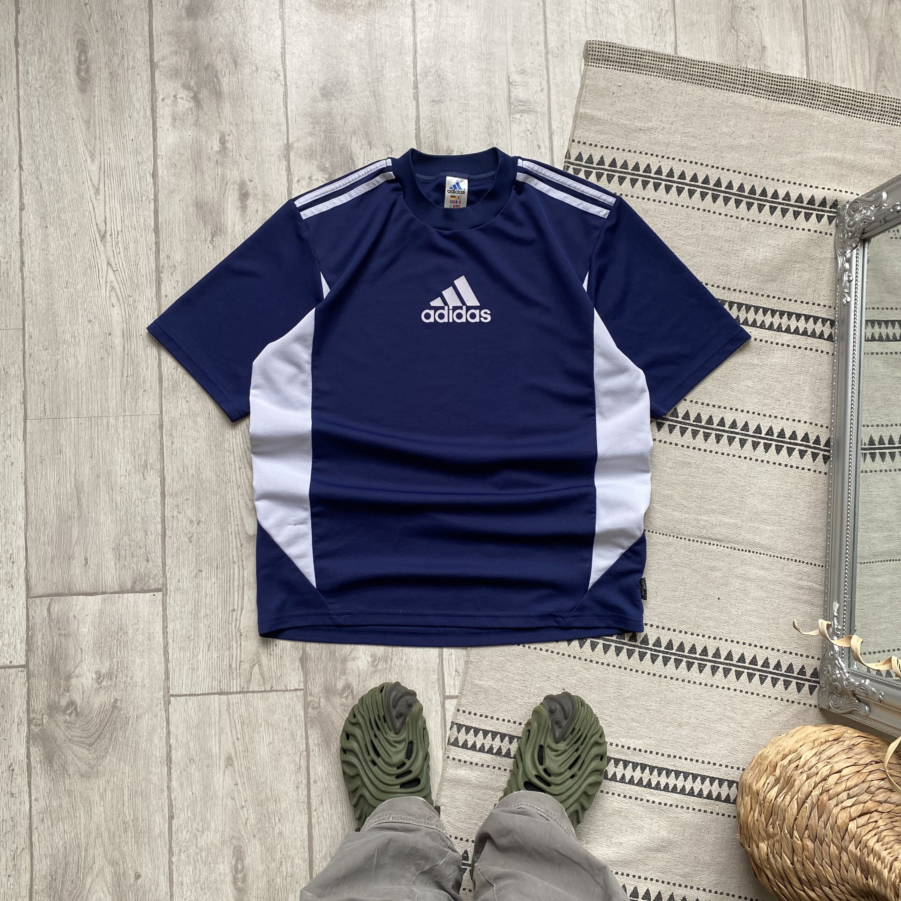 Adidas Vintage 90s Adidas tee Center logo jersey Drill Shox Tn Vibe Size US L / EU 52-54 / 3 - 1 Thumbnail