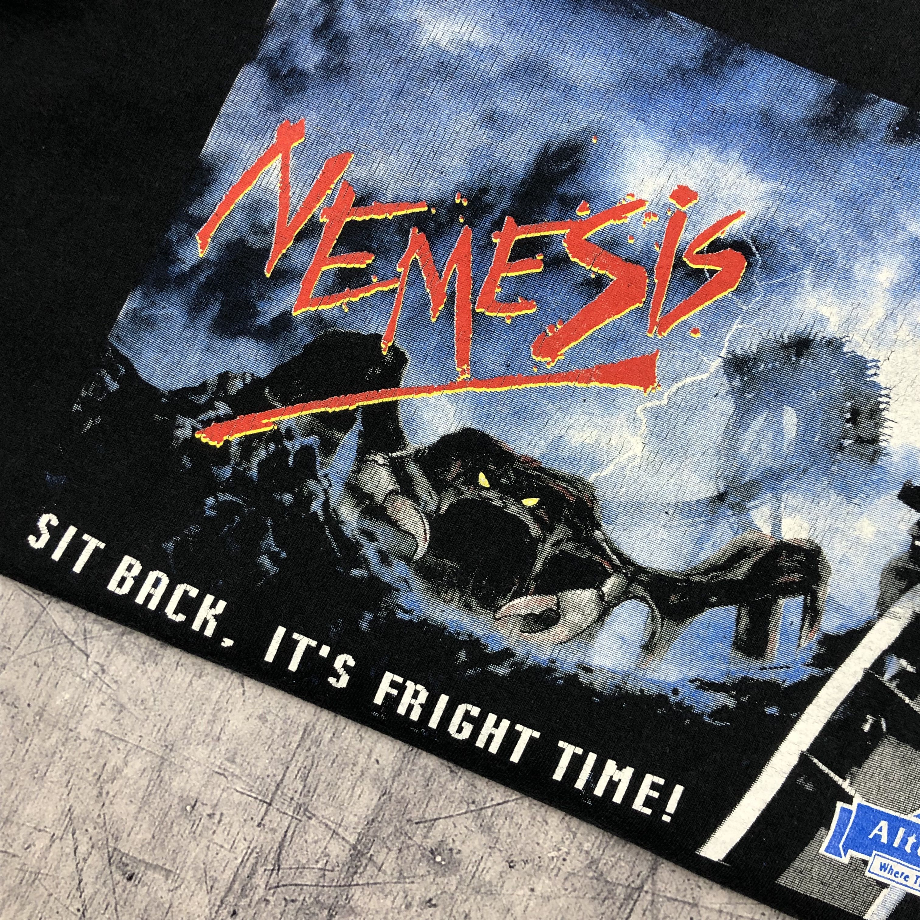 Expert Horror 90s Nemesis Horror Alton Towers Tee Size US XL / EU 56 / 4 - 2 Thumbnail