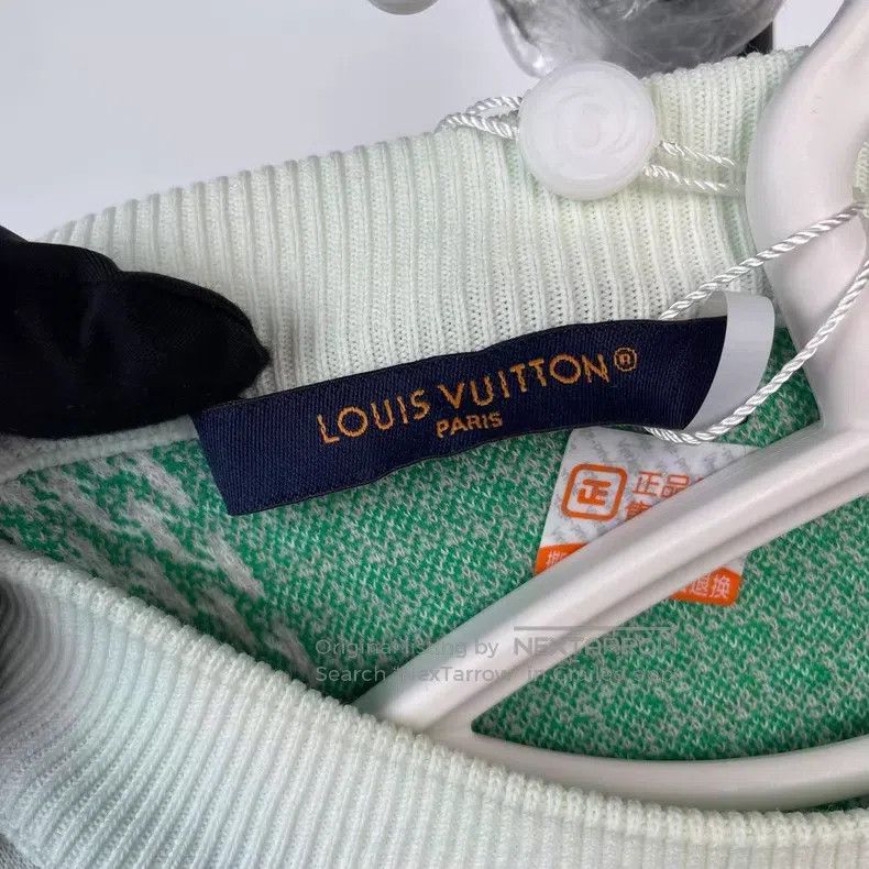 Louis Vuitton Louis Vuitton White and green checkerboard crewneck sweats Size US S / EU 44-46 / 1 - 6 Thumbnail