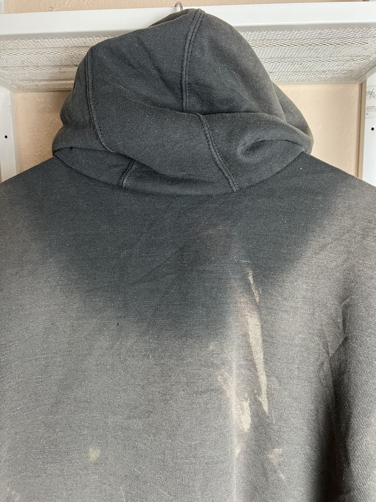 Carhartt Carhatt Rain Defender Hoodie Thrash Style Faded Distress Size US XL / EU 56 / 4 - 11 Thumbnail