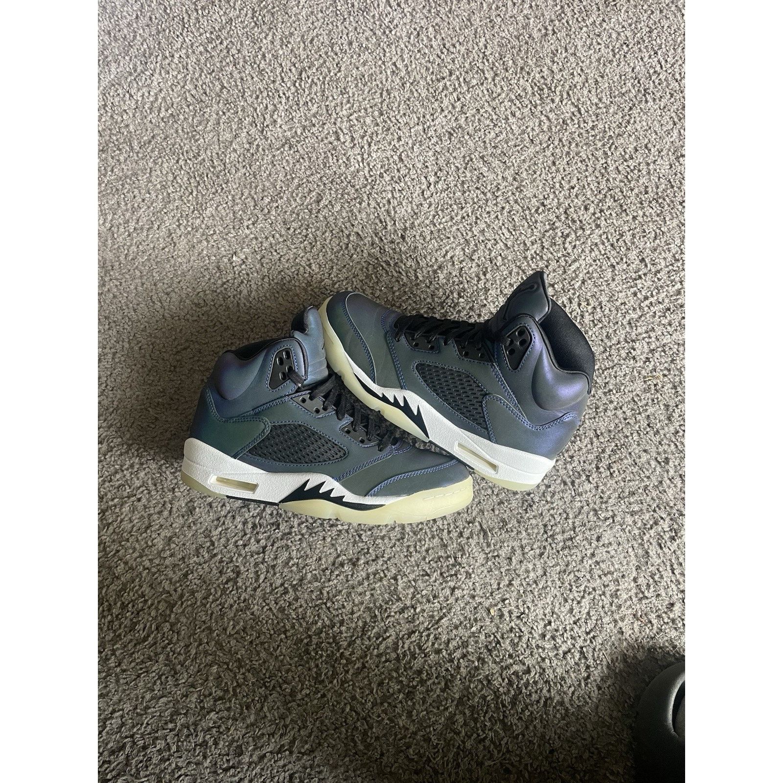 Jordan Brand Size 6y/7.5W-Air Jordan 5 Retro Oil Grey Women's CD2722-001 Size US 7.5 / IT 37.5 - 2 Thumbnail
