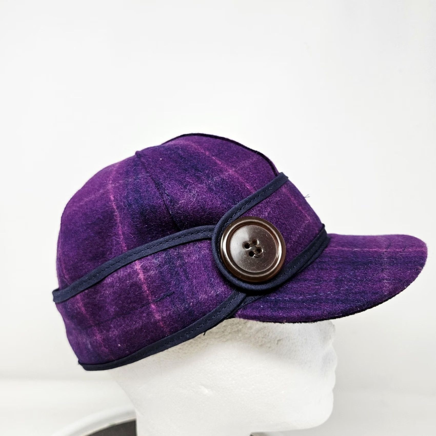 Vintage Stormy Kromer Hat Cap Fitted Womens 6 7/8 Purple Plaid Wool Lined USA Winter Cap Size ONE SIZE - 3 Thumbnail
