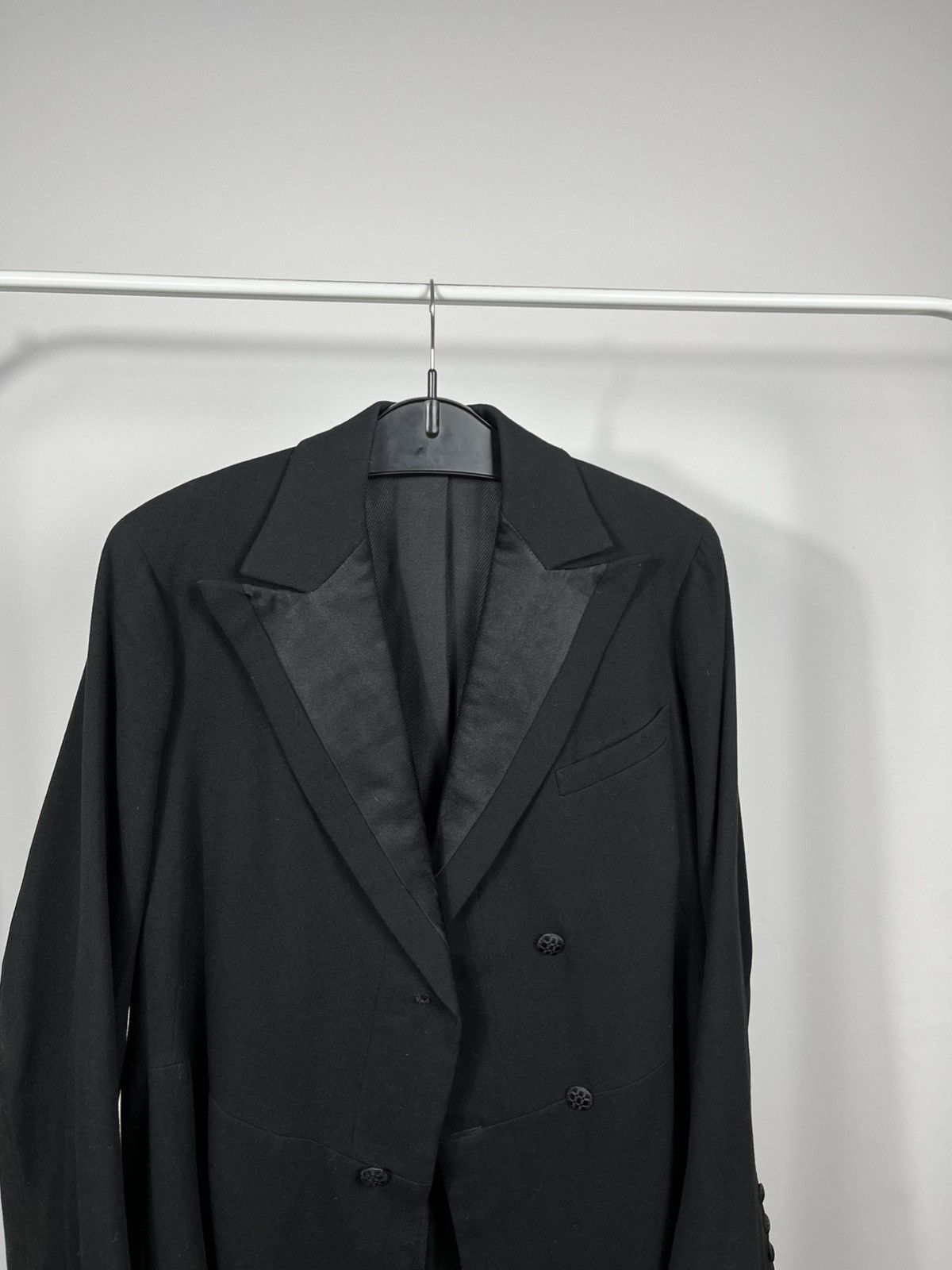 Other Vintage Black Tailcoat Style Long Coat Jacket Satin Collar Size US S / EU 44-46 / 1 - 2 Thumbnail