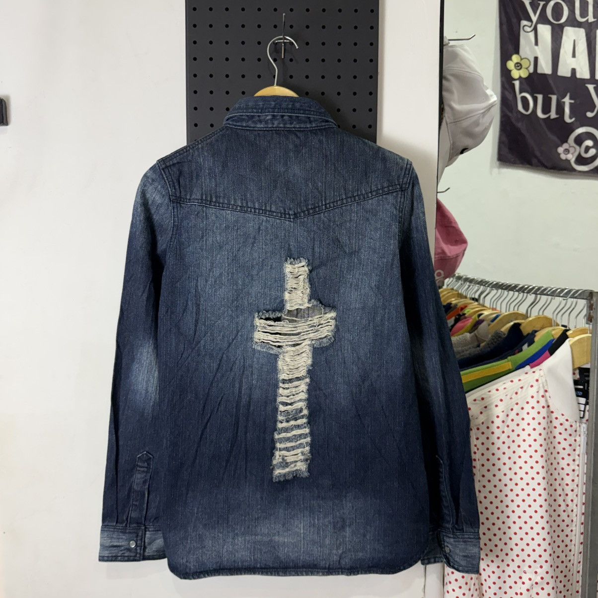 Japanese Brand Maison gilfy distressed spike stud denim shirt Size M / US 6-8 / IT 42-44 - 2 Thumbnail