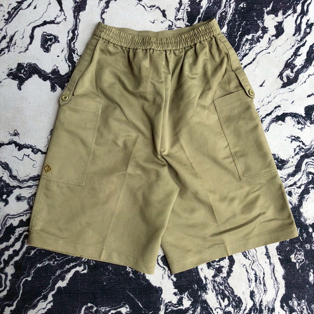 Christian Dior Monsieur Vintage 90s Christian Dior Sports Khaki Utility Shorts Size 27" / US 4 / IT 40 - 2 Thumbnail