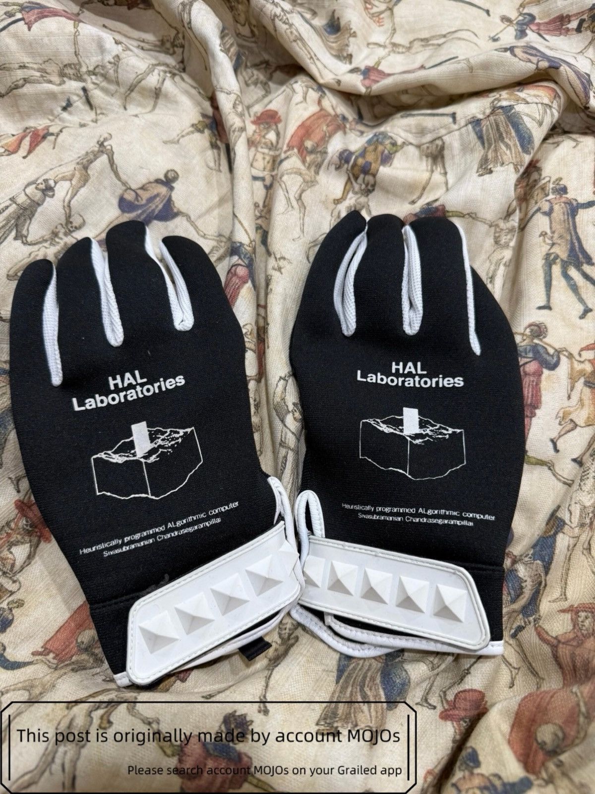 Undercover Undercover Hal Laboratories Rivet Gloves Black Size ONE SIZE - 1 Thumbnail