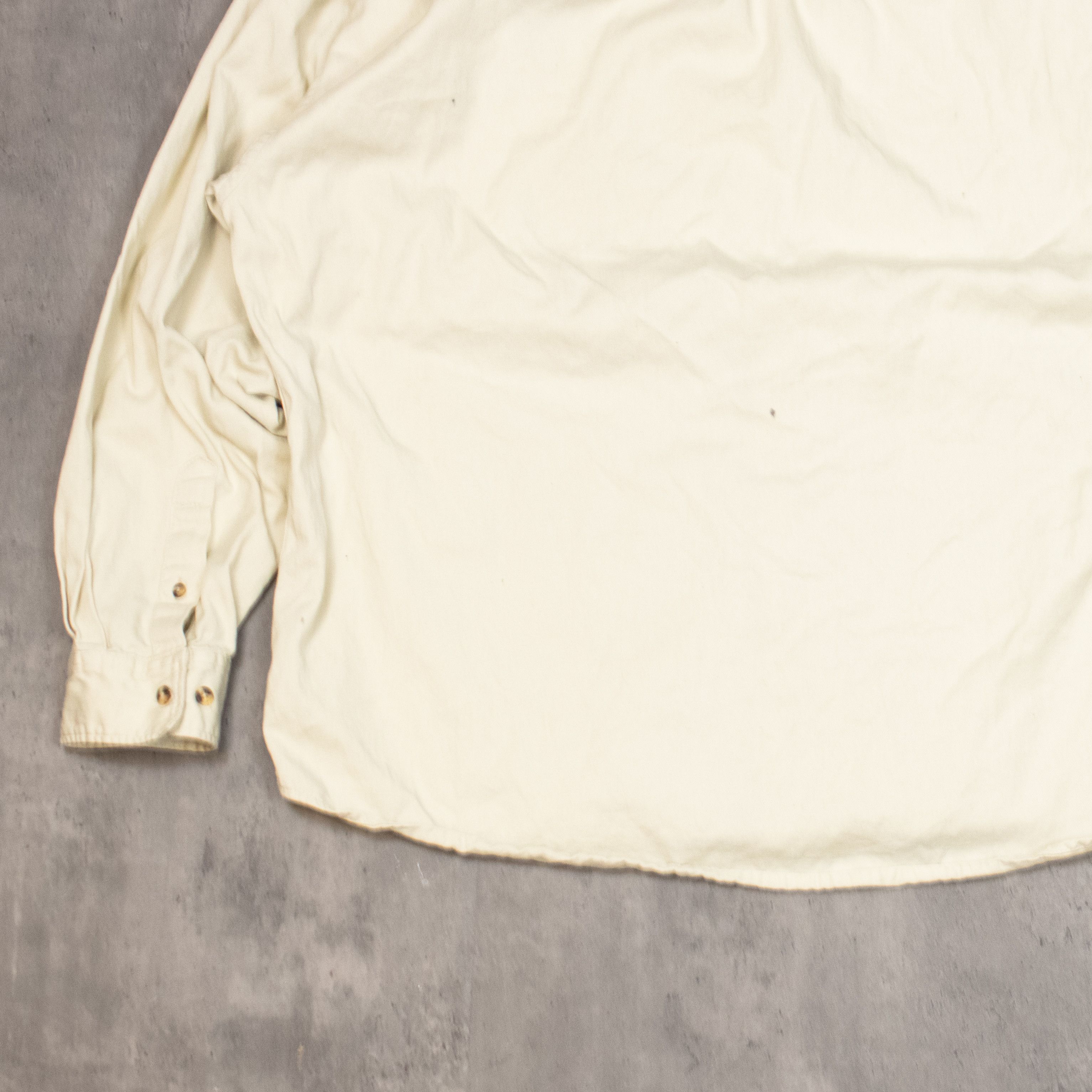 Vintage Vintage VTG 90's Medical Crest Cream One Pocket Denim Shirt Size US L / EU 52-54 / 3 - 8 Thumbnail