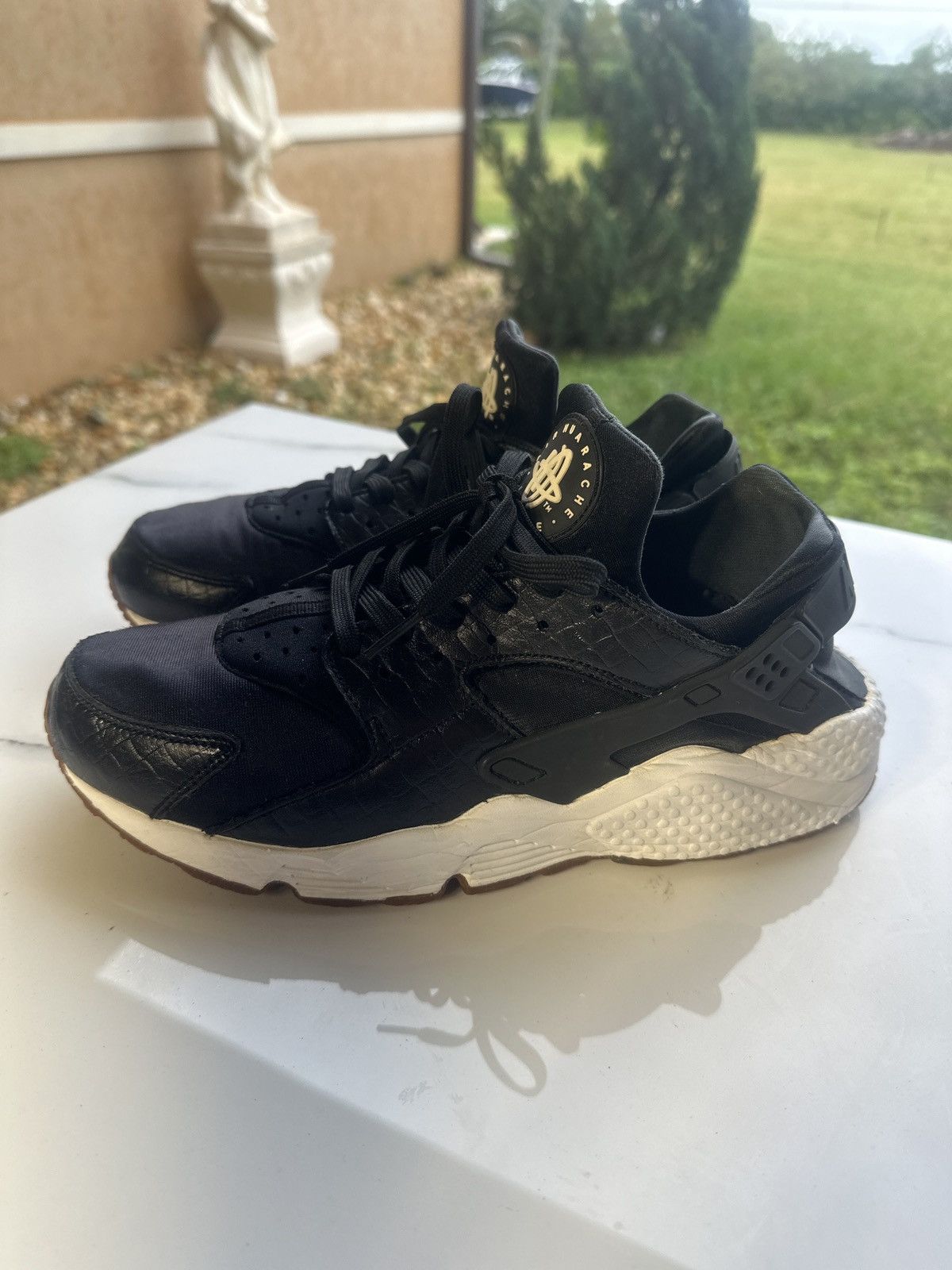 Nike Air Huarache Run Premium 'Black Snakeskin' Size US 11 / IT 41 - 2 Thumbnail