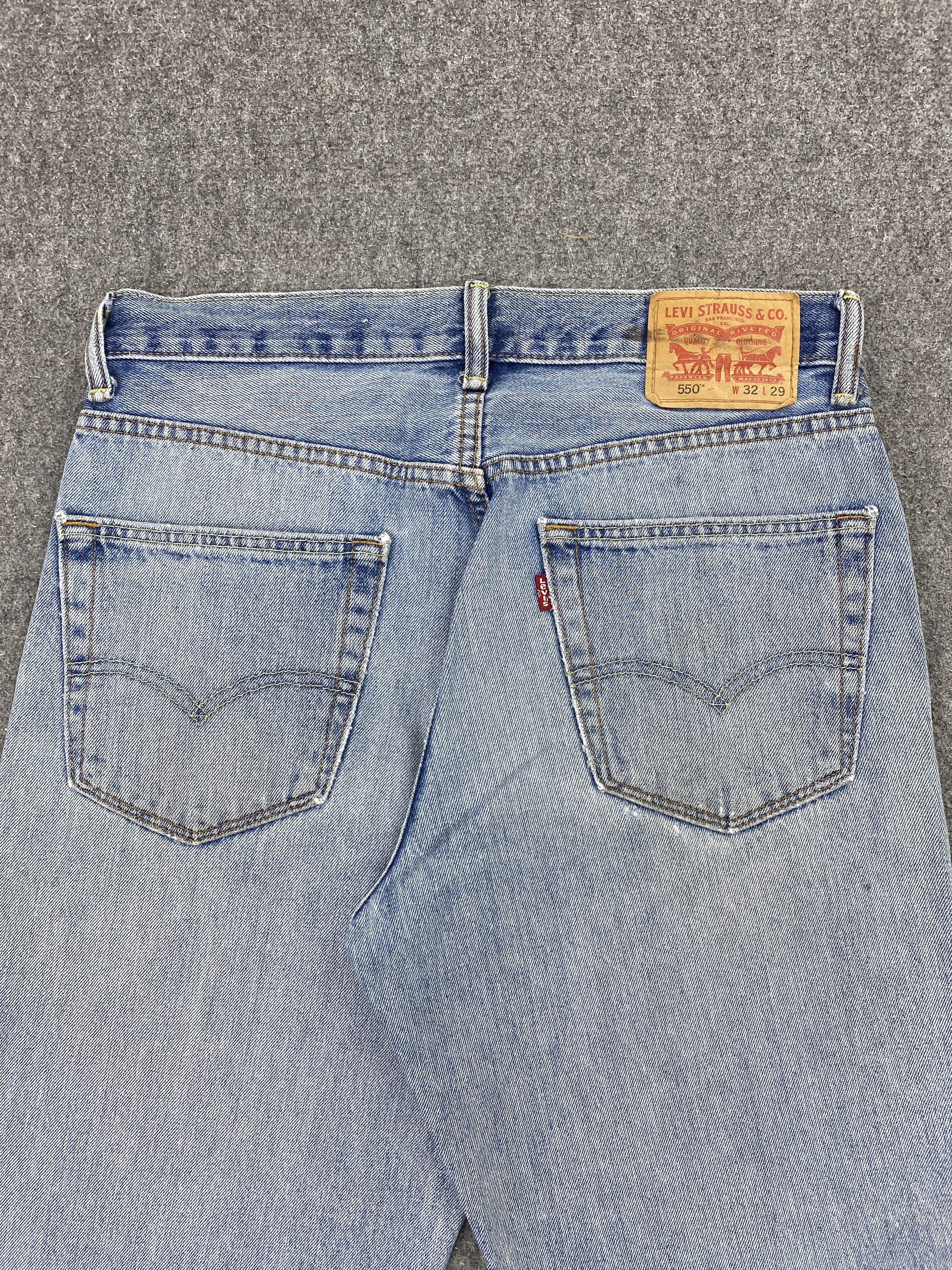 Levi's Vintage Levis 550 Light Wash Jeans DP2331 Size US 30 / EU 46 - 4 Thumbnail