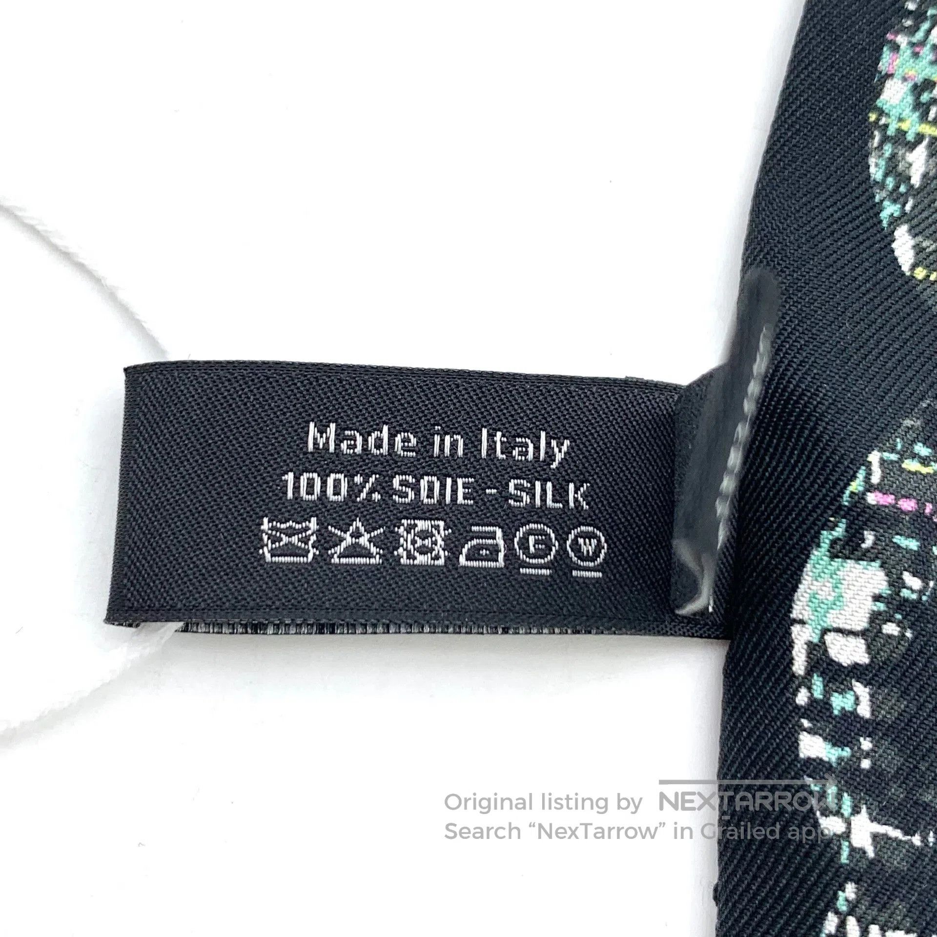 Chanel Chanel Dark Green Camellia Silk Scarf. Size ONE SIZE - 6 Thumbnail