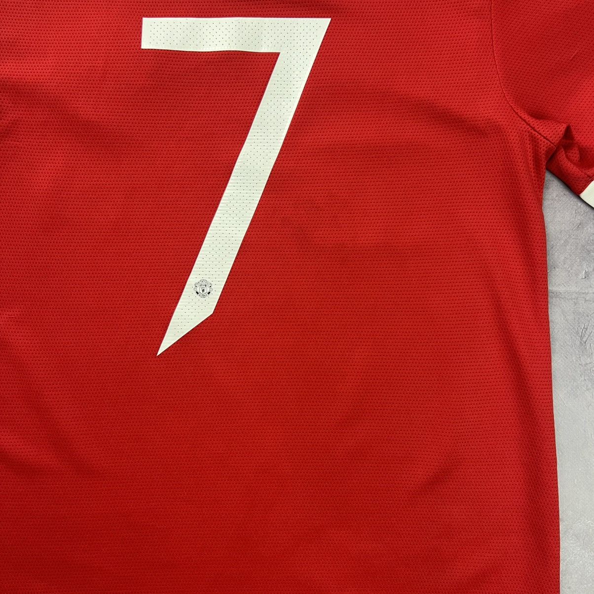Other Rare! Ronaldo 7 Adidas Manchester United Soccer Jersey Size US S / EU 44-46 / 1 - 22 Thumbnail