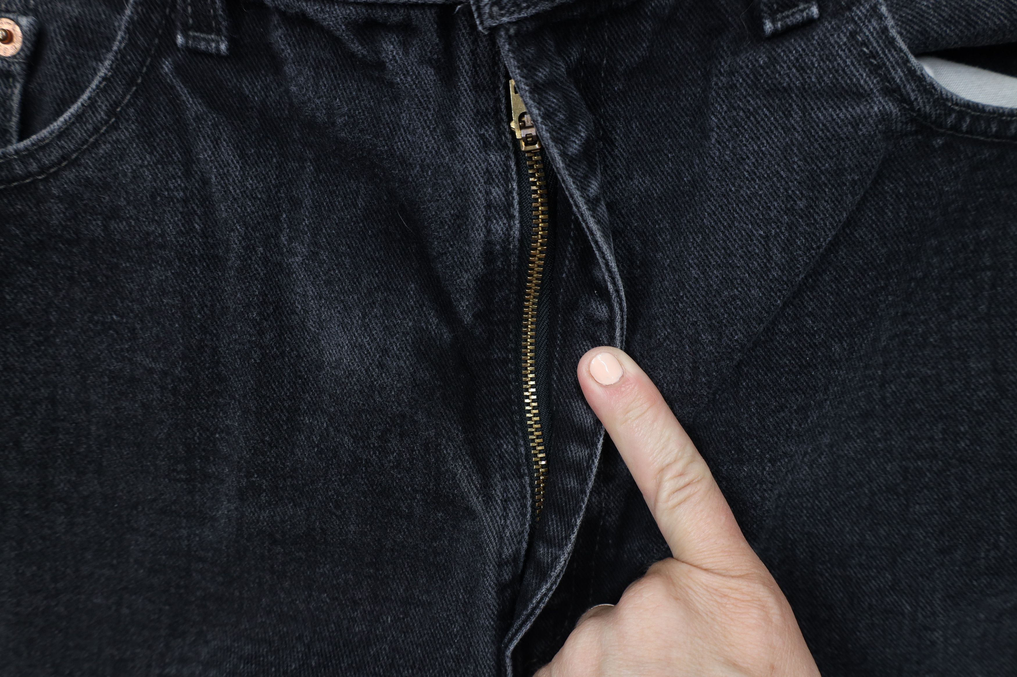Levi's × Vintage Vintage 90s Levis 550 Relaxed Fit Denim Jeans Black Size US 38 / EU 54 - 6 Thumbnail