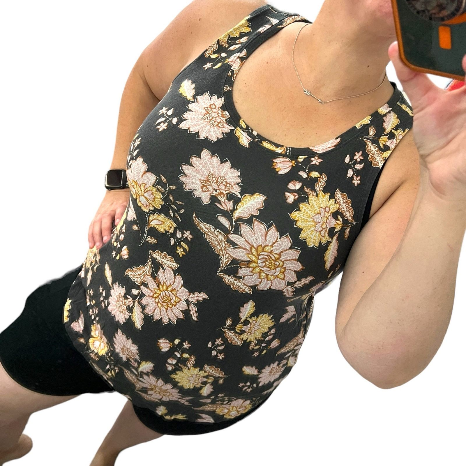 Old Navy Luxe SMALL Floral Round Neck Super Soft Tank Top Size S / US 4 / IT 40 - 2 Thumbnail