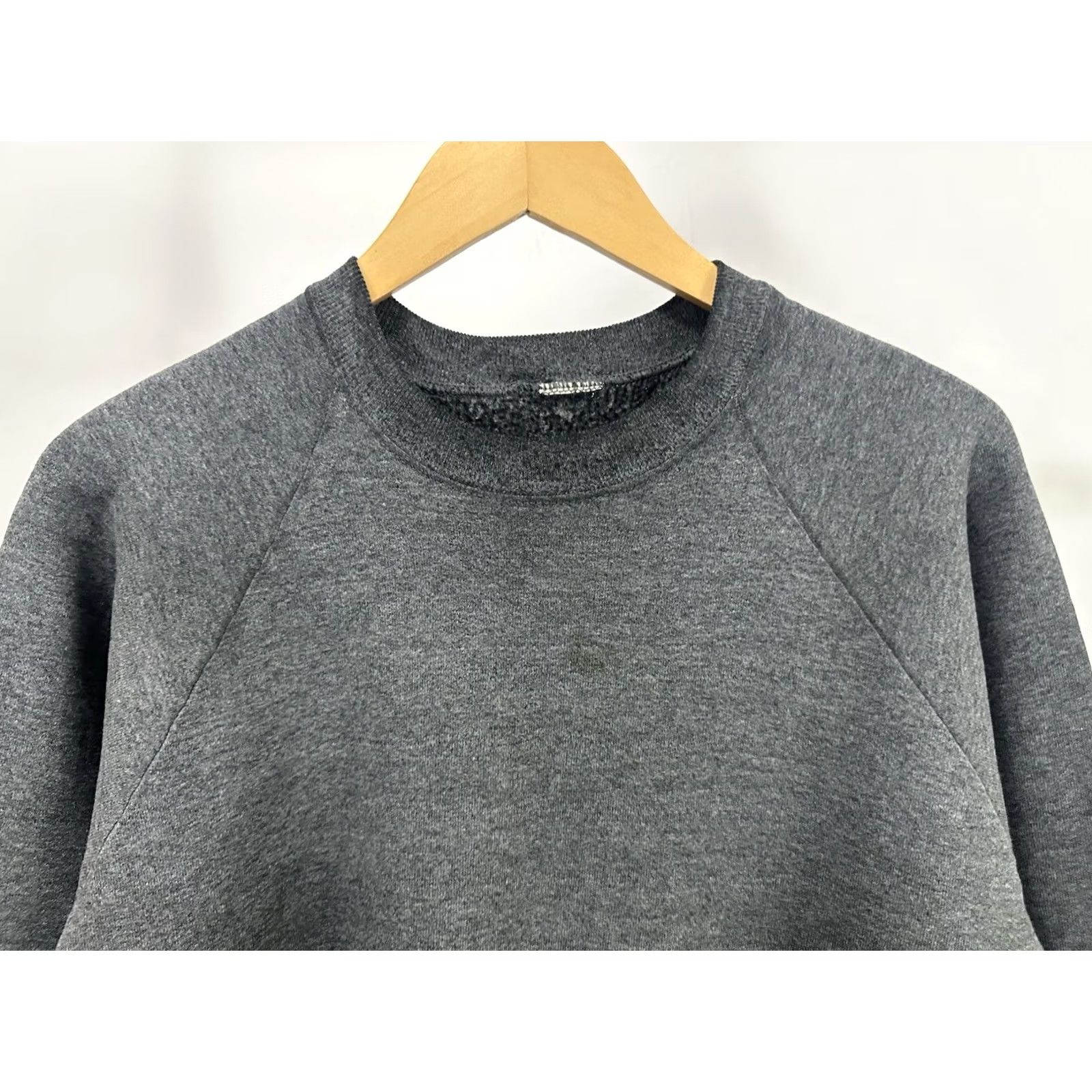 Vintage VTG Grunge Raglan Sweatshirt Size M Black Mens Crewneck Boxy Pullover Distressed Workwear 90s Style Size US M / EU 48-50 / 2 - 5 Thumbnail