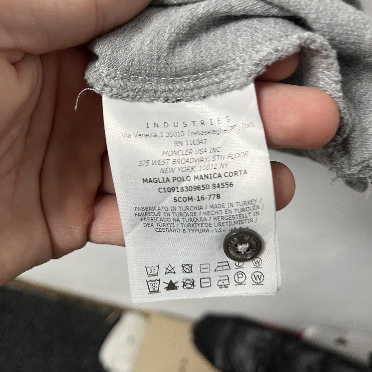 Moncler Moncler Polo T-Shirt Size US XXL / EU 58 / 5 - 9 Thumbnail