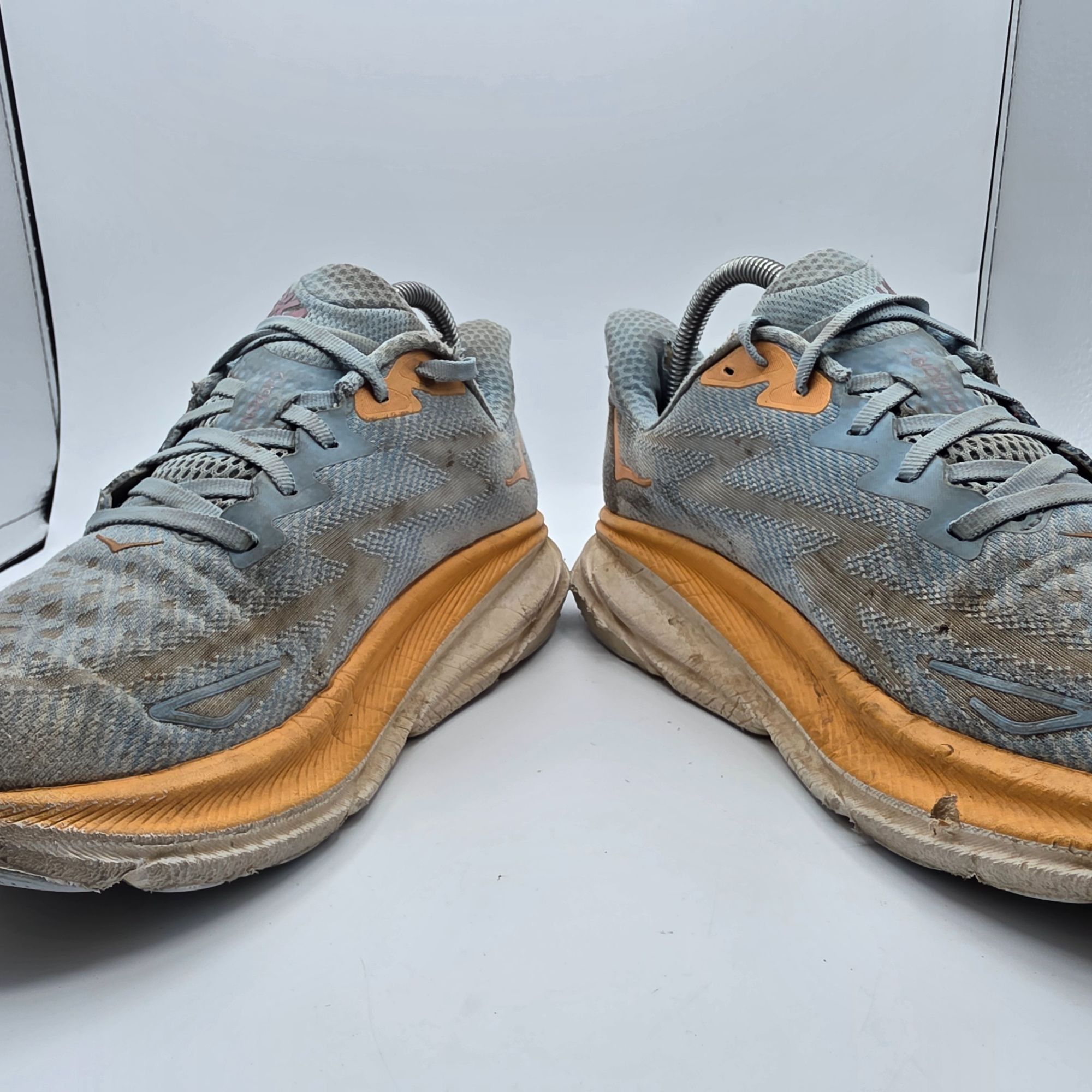 Hoka Hoka One One Clifton 9 Womens Sise 9 B Gray Orange Athletic Size US 9 / IT 39 - 3 Thumbnail