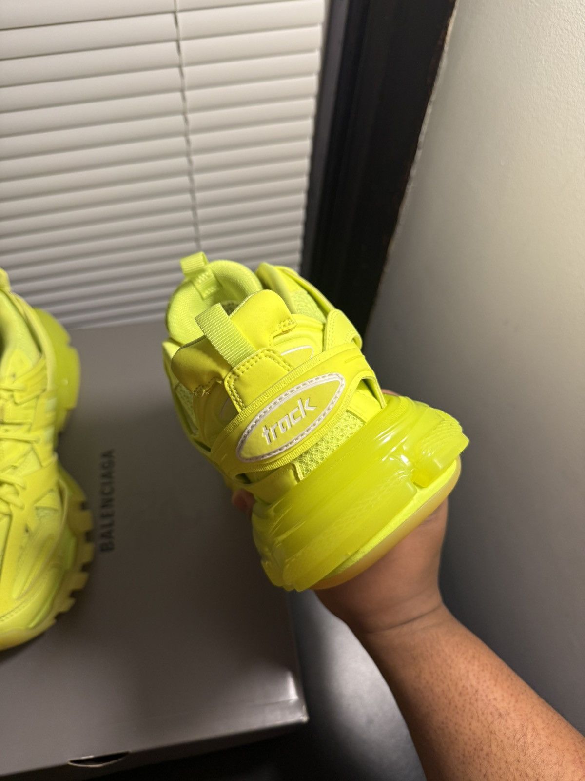 Balenciaga Balenciaga Track Neon Yellow Low Top Sneaker 7 US / 40 EU Size US 7 / EU 40 - 6 Thumbnail