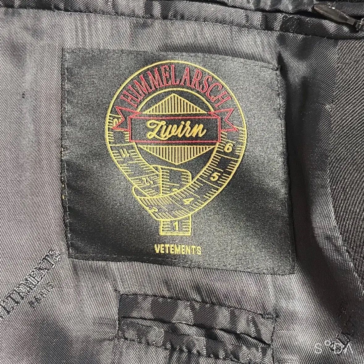 Vetements Vetements Inside Out Coat Size US XS / EU 42 / 0 - 10 Thumbnail