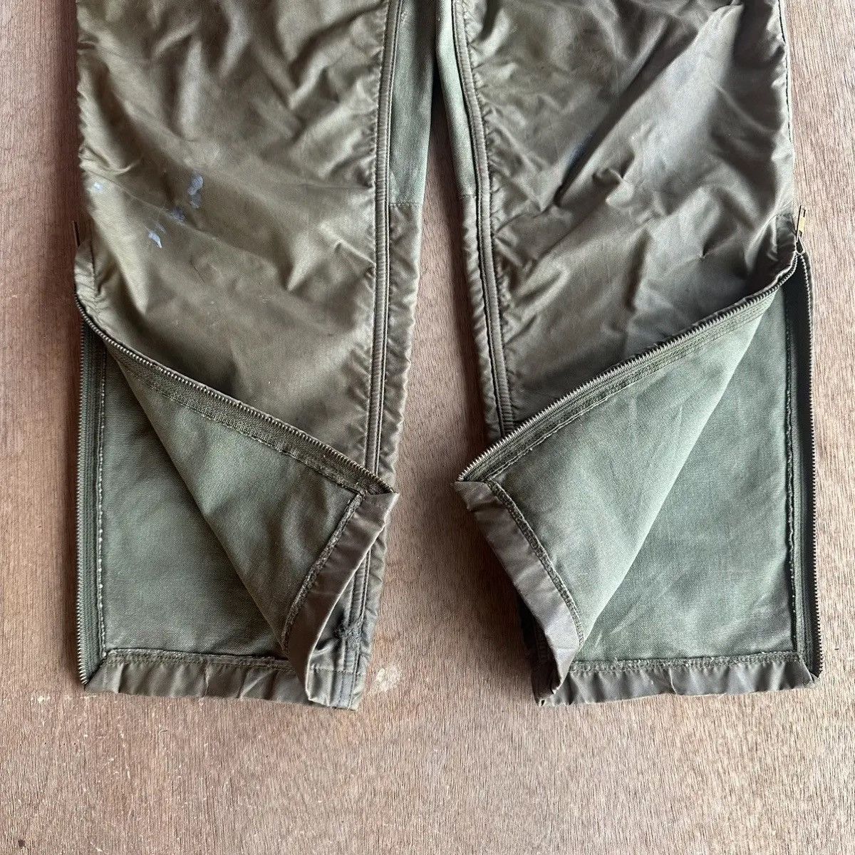DAIWA STEALS💥90’s Vintage TIMBERLINE DoubleKnee Rusty Dirty Pants Size US 29 - 12 Thumbnail