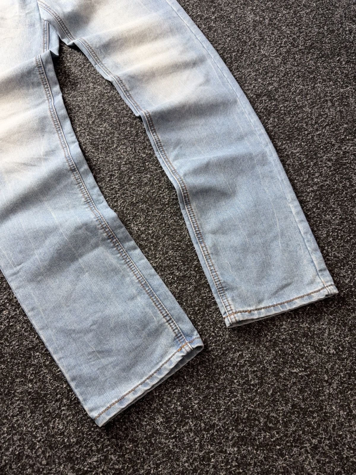 Versace Jeans Couture Luxury 00s Versace Jeans Slim Fit Light Wash Denim Jeans Size US 31 - 4 Thumbnail