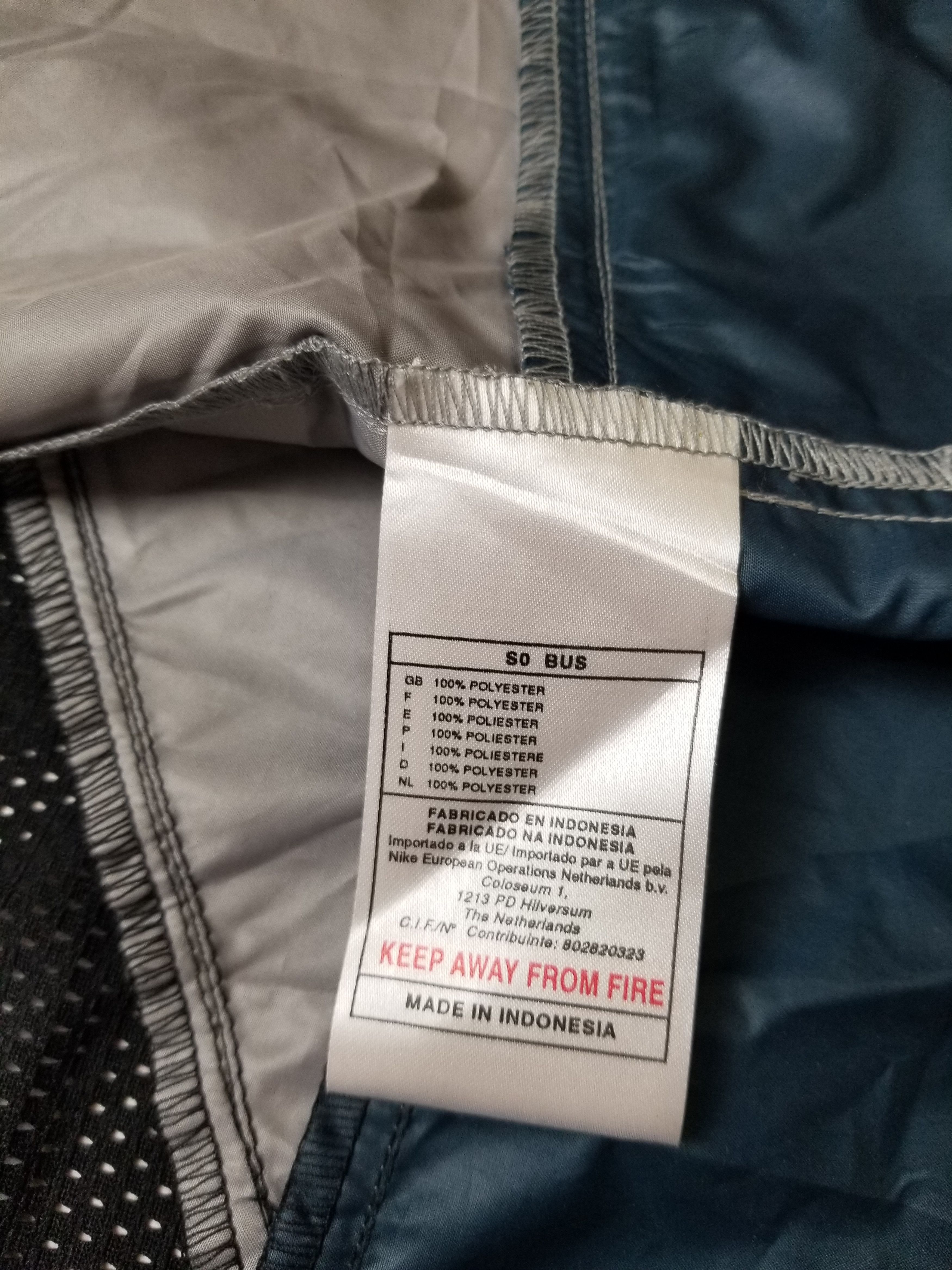 Nike Vintage 2000 Nike Running Teflon Reflective Vest Activewear Size L / US 10 / IT 46 - 16 Thumbnail