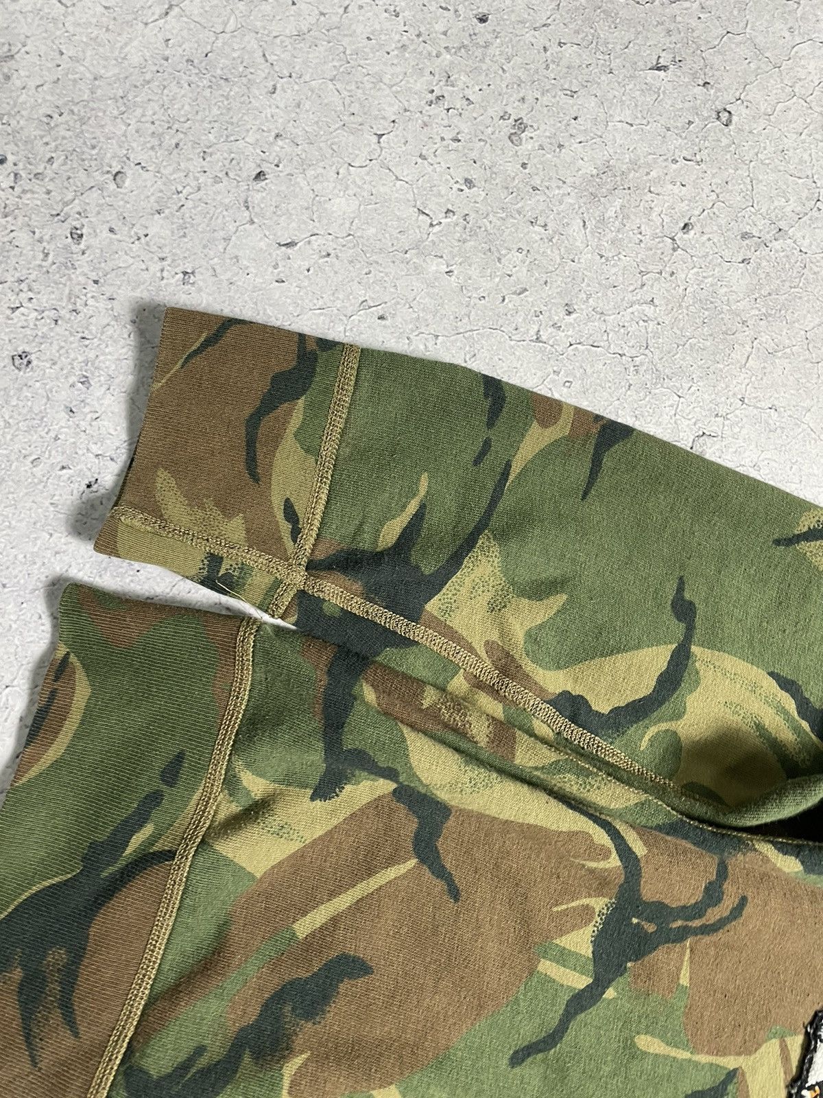 Polo Ralph Lauren Polo Ralph Lauren Vintage Big Logo Y2K Camo Sweatshirt Rare Size US M / EU 48-50 / 2 - 3 Thumbnail