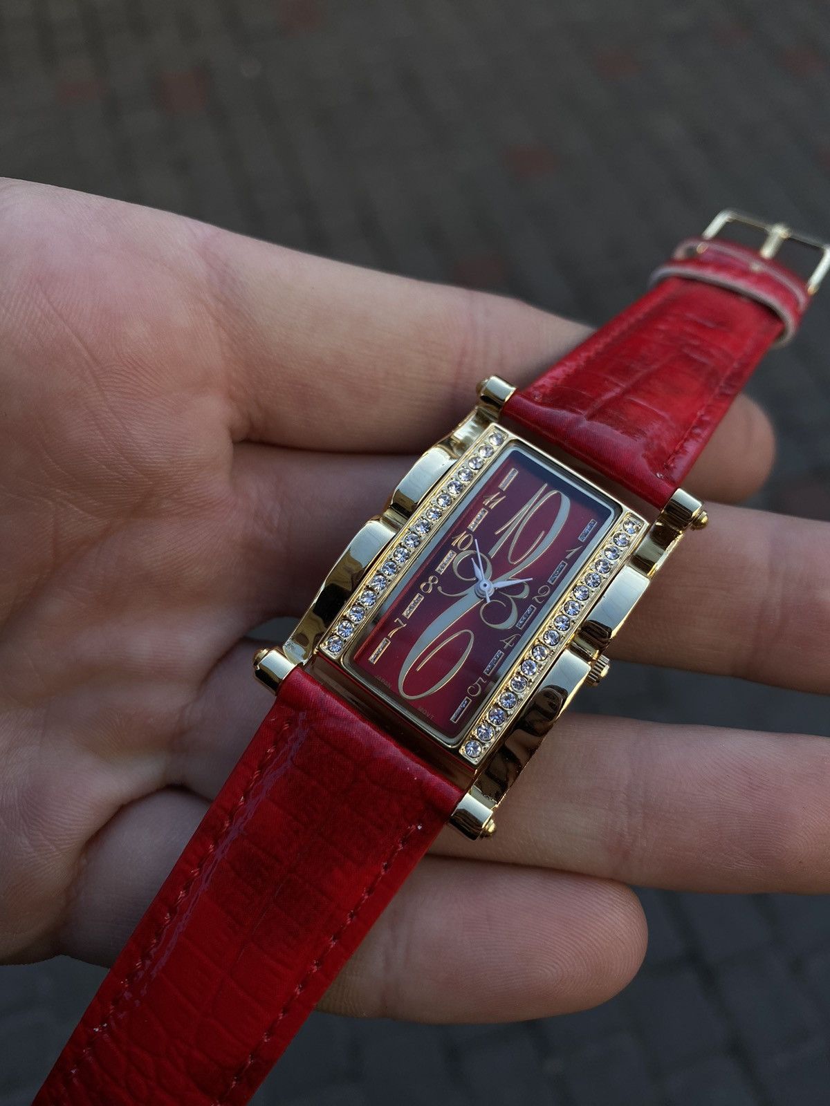 Vintage Red Luxury Wristwatch with Crystals - Japanese Brand Size ONE SIZE - 6 Thumbnail
