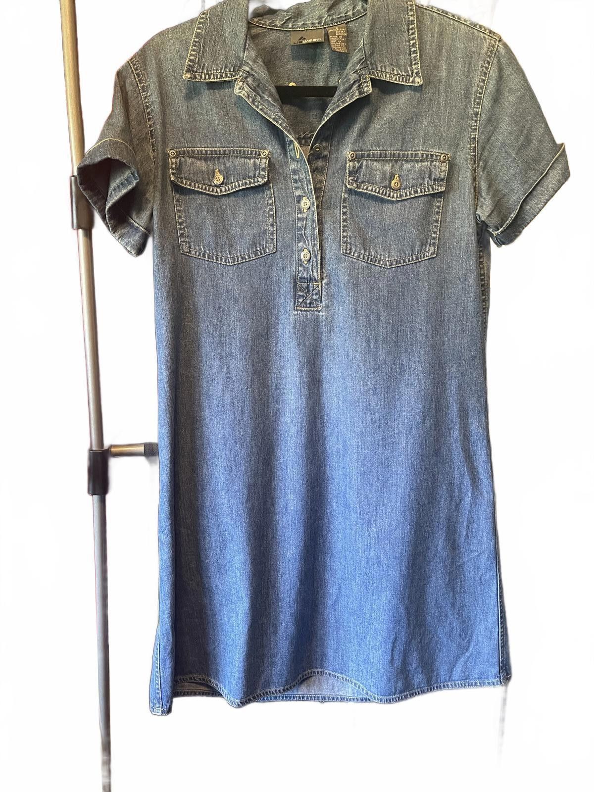 Designer Liz wear denim romper Size ONE SIZE - 1 Thumbnail