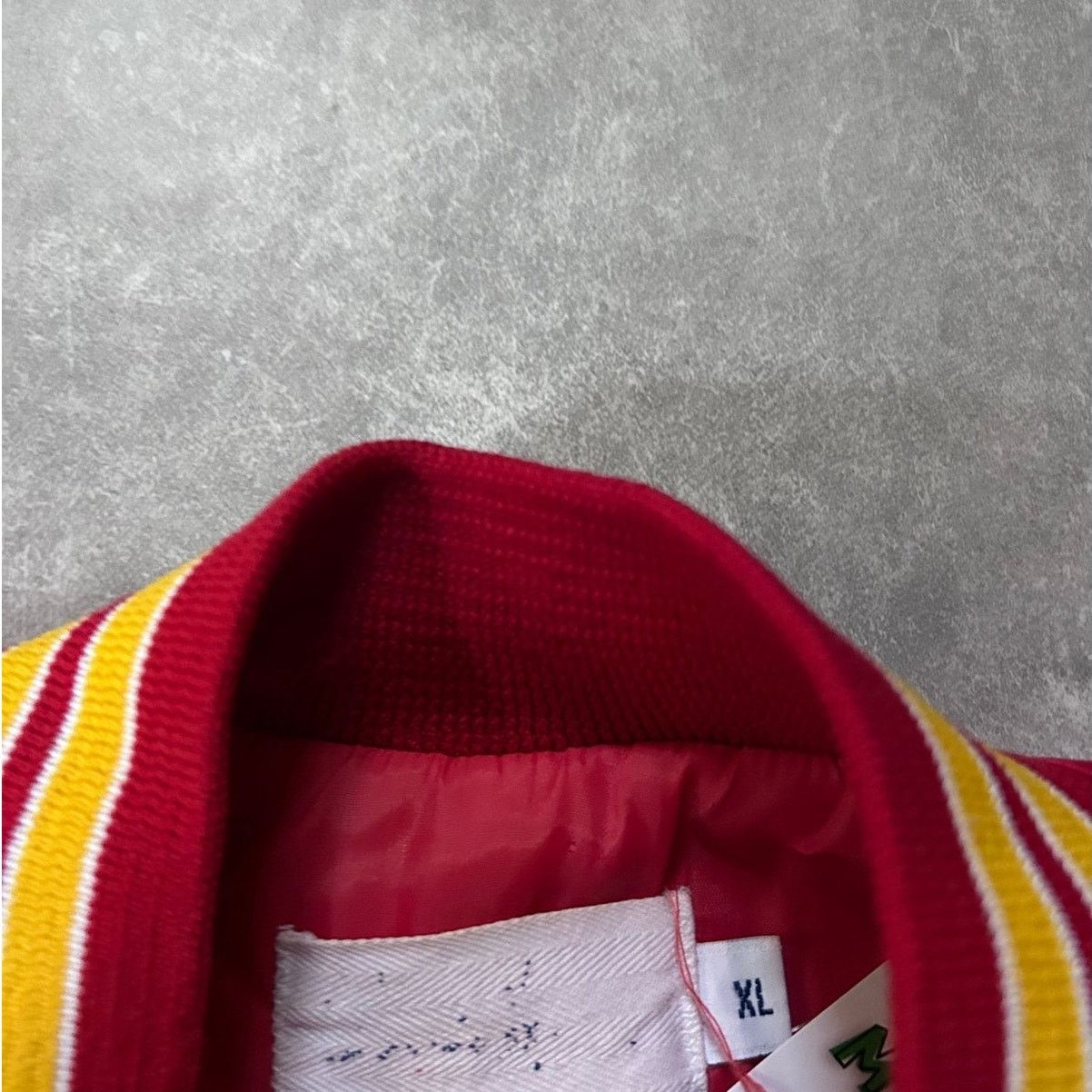 Chalk Line 90s Vintage Kansas City Chiefs Red Satin Jacket Size XL Size US XL / EU 56 / 4 - 4 Thumbnail