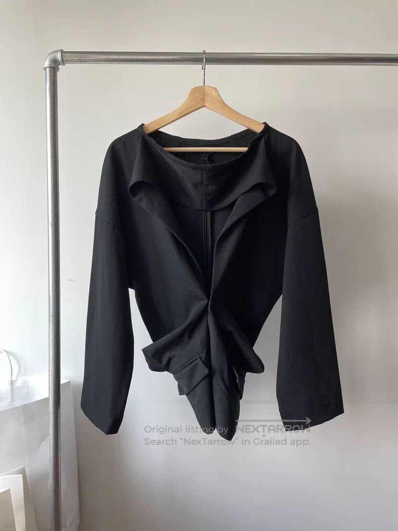 Comme des Garcons Comme Des Garcons Black transformed jacket Size M / US 6-8 / IT 42-44 - 1 Thumbnail